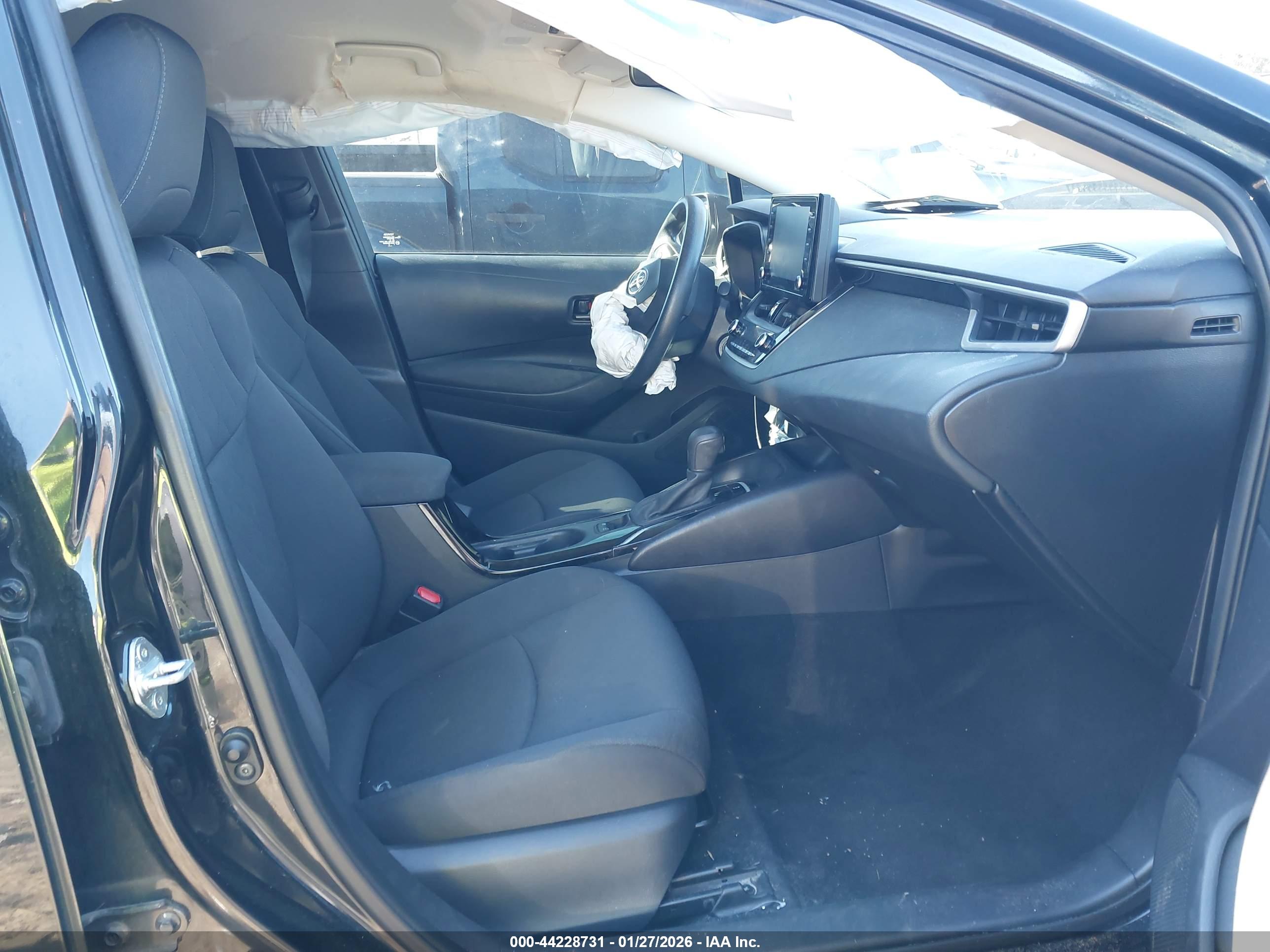 TOYOTA COROLLA image 5