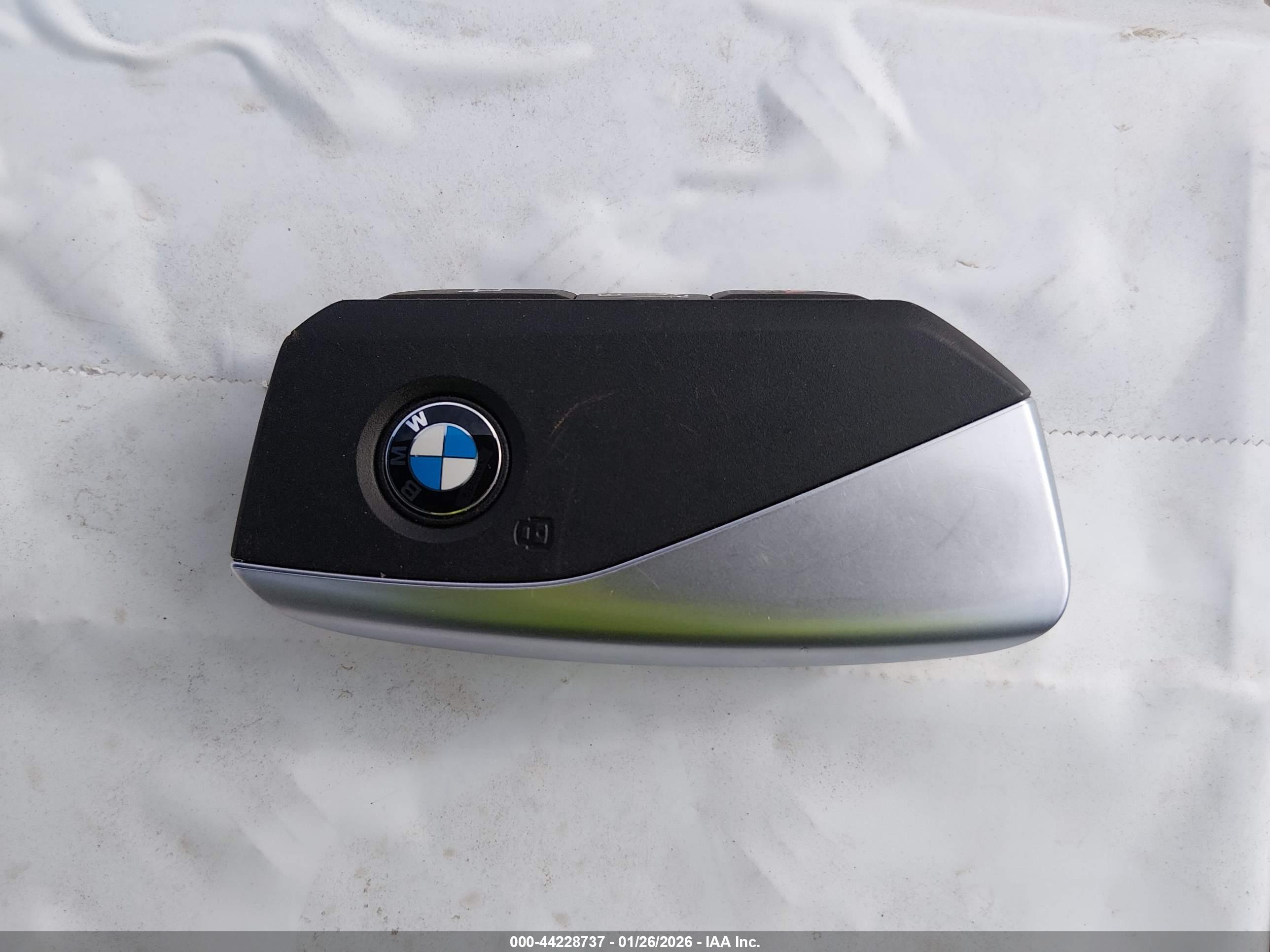 BMW X1 image 11