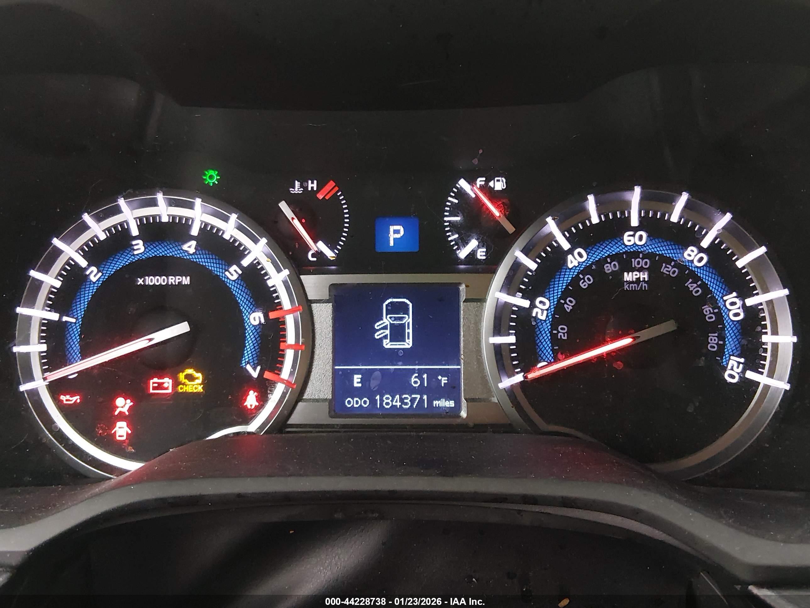 TOYOTA 4RUNNER image 7