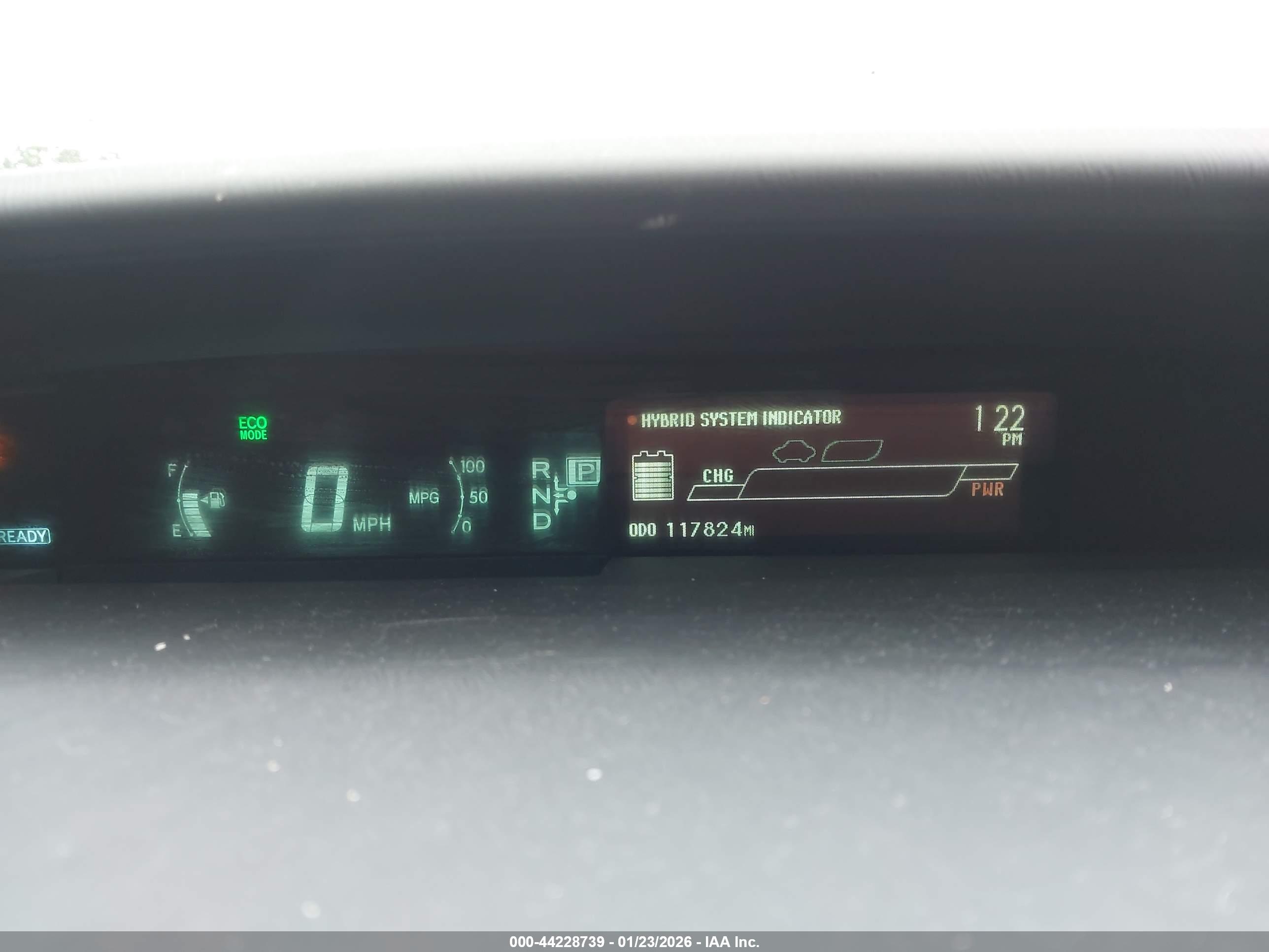 TOYOTA PRIUS image 7