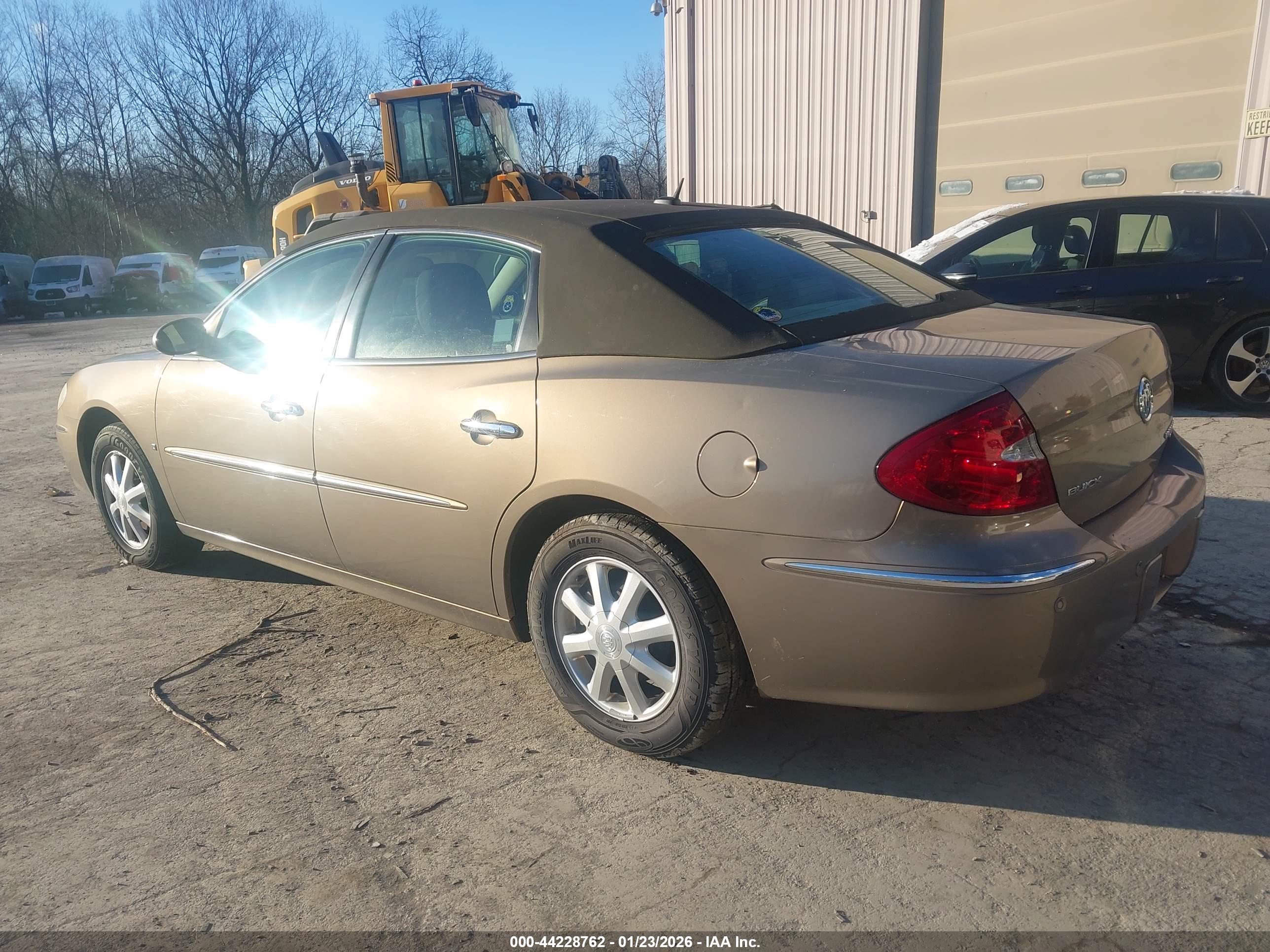 BUICK LACROSSE image 3