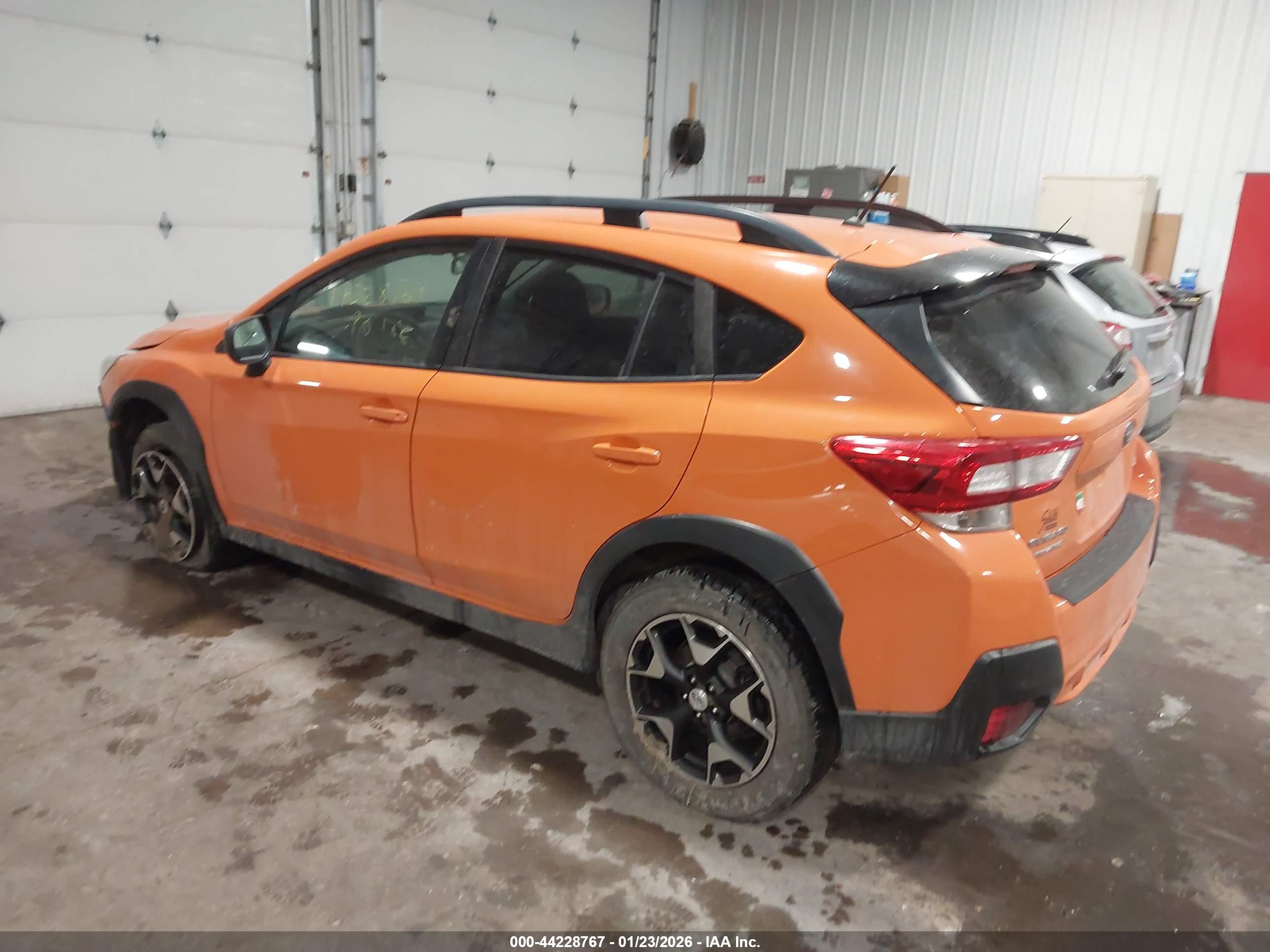SUBARU CROSSTREK image 3