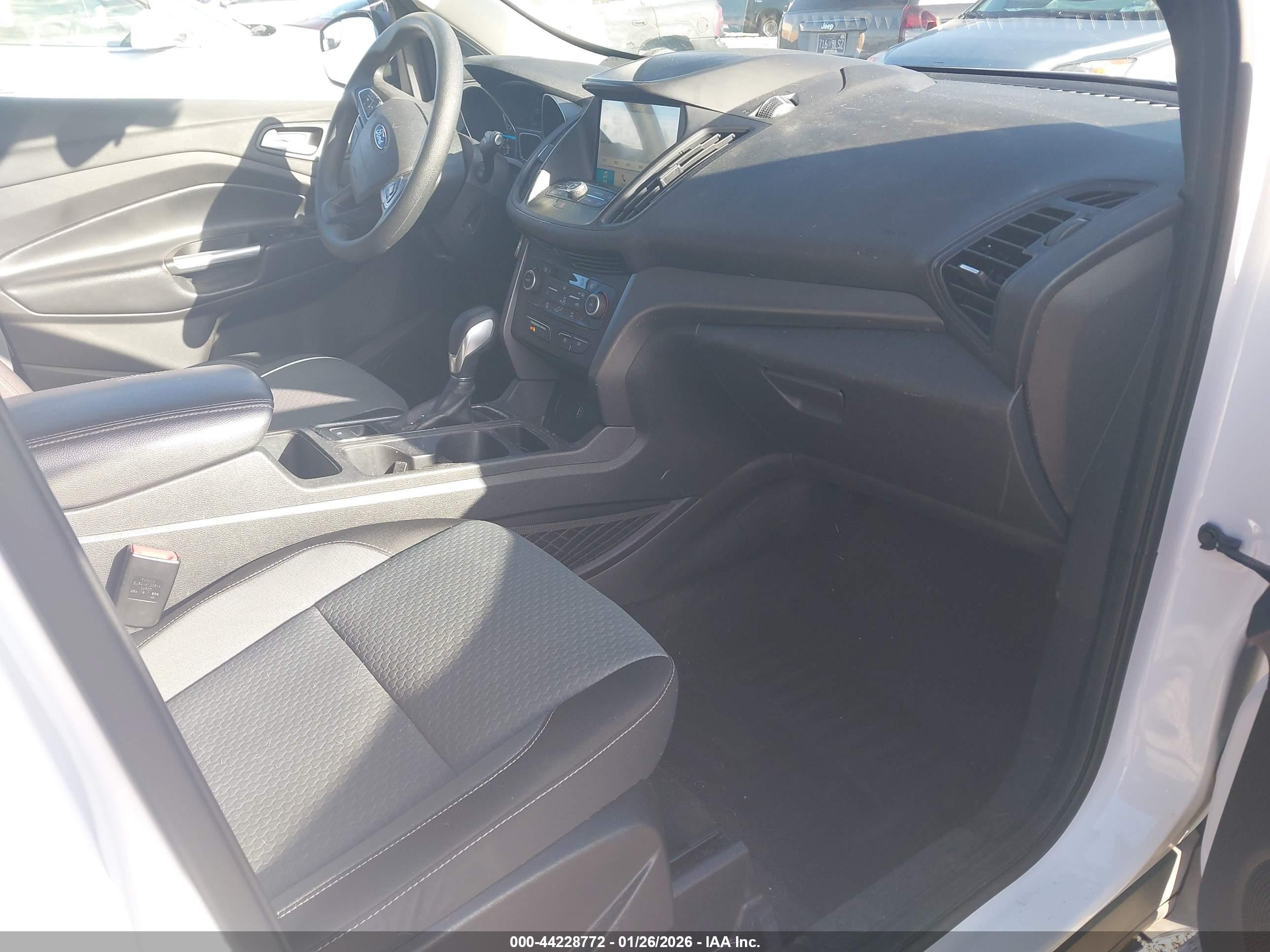FORD ESCAPE image 5