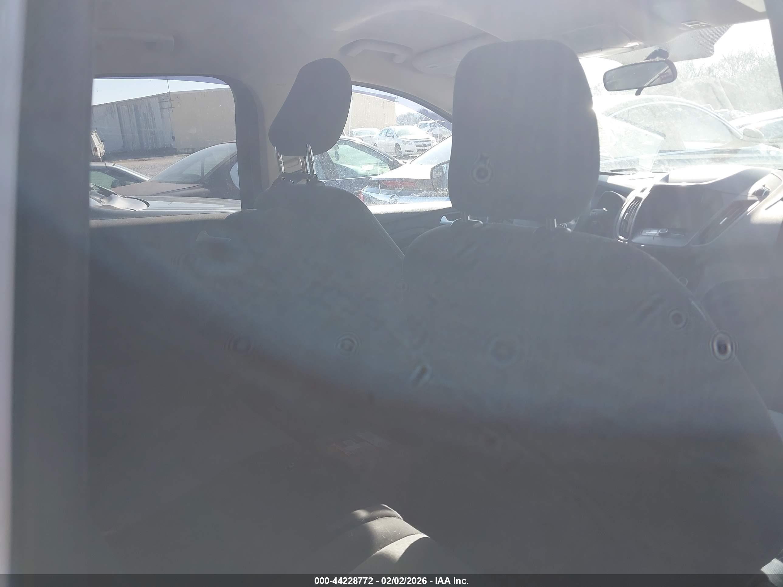 FORD ESCAPE image 8