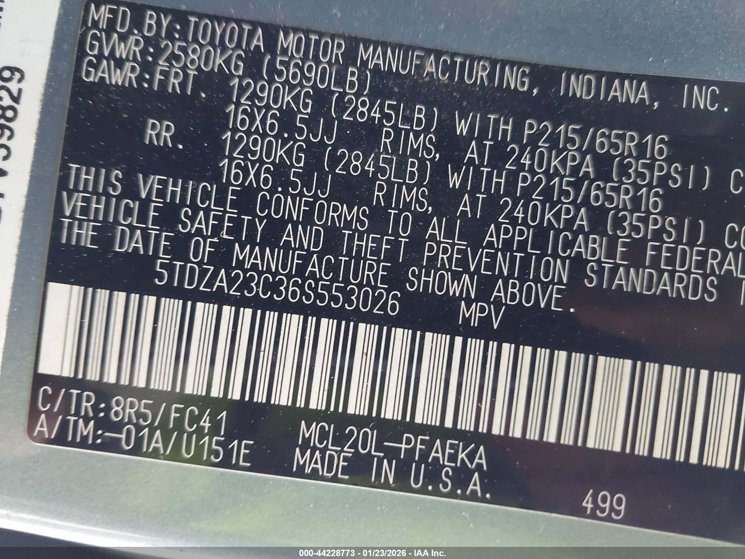 TOYOTA SIENNA image 9