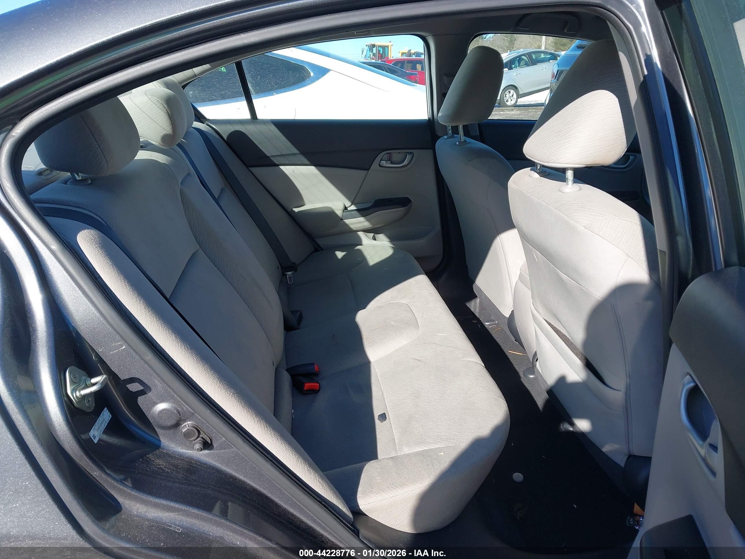 HONDA CIVIC image 8
