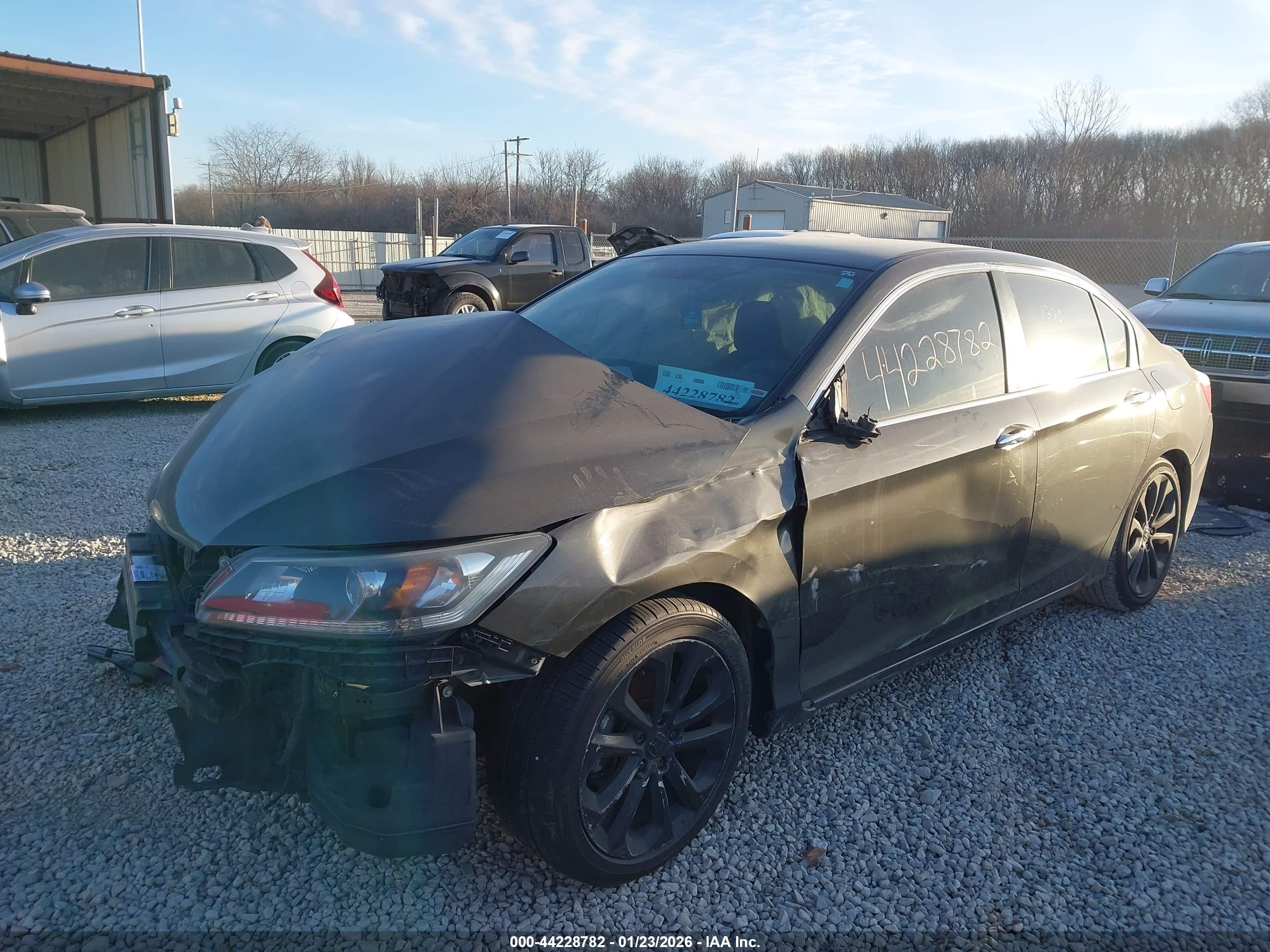 HONDA ACCORD image 2