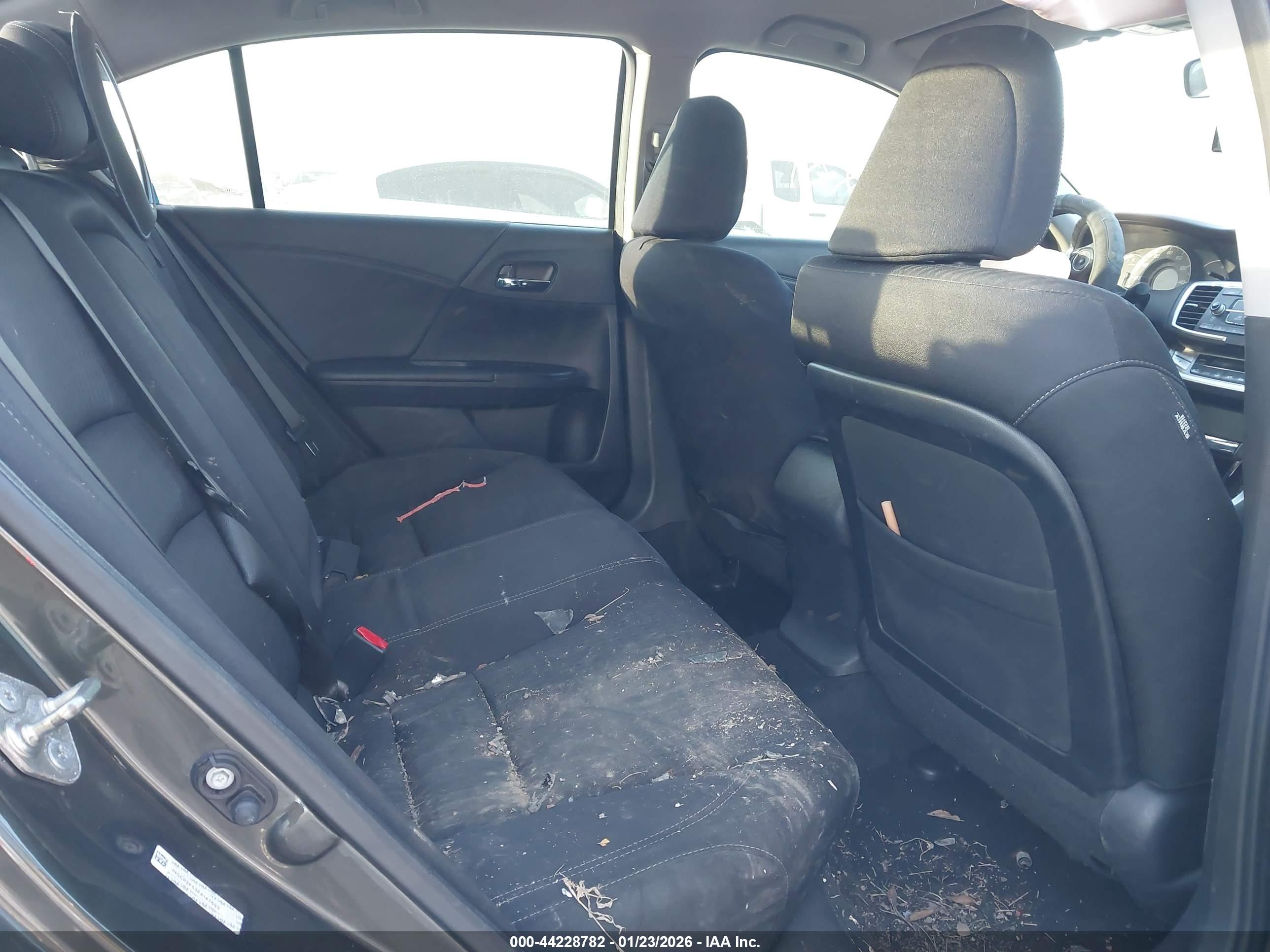 HONDA ACCORD image 8