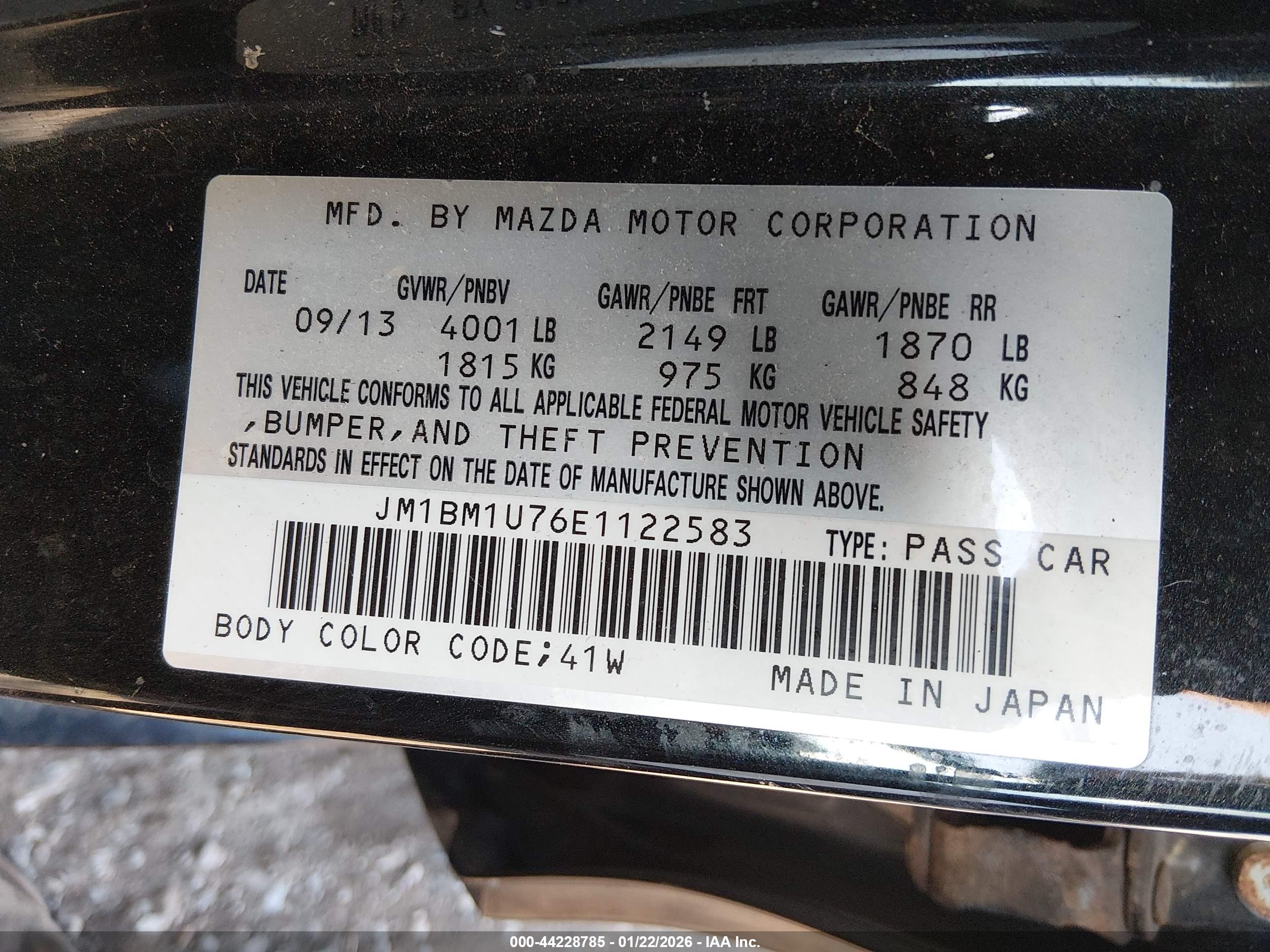 MAZDA MAZDA3 image 9