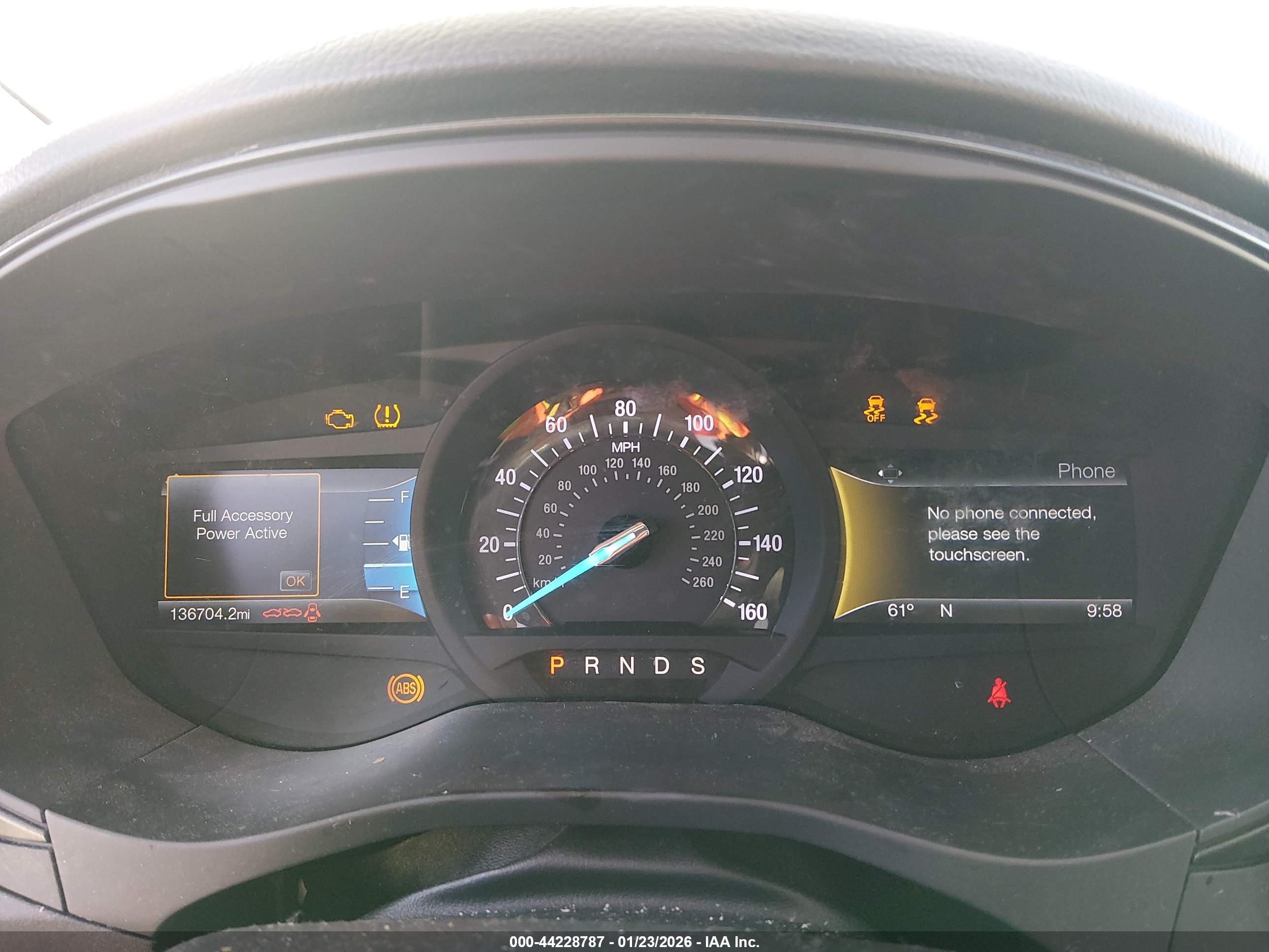 FORD FUSION image 7