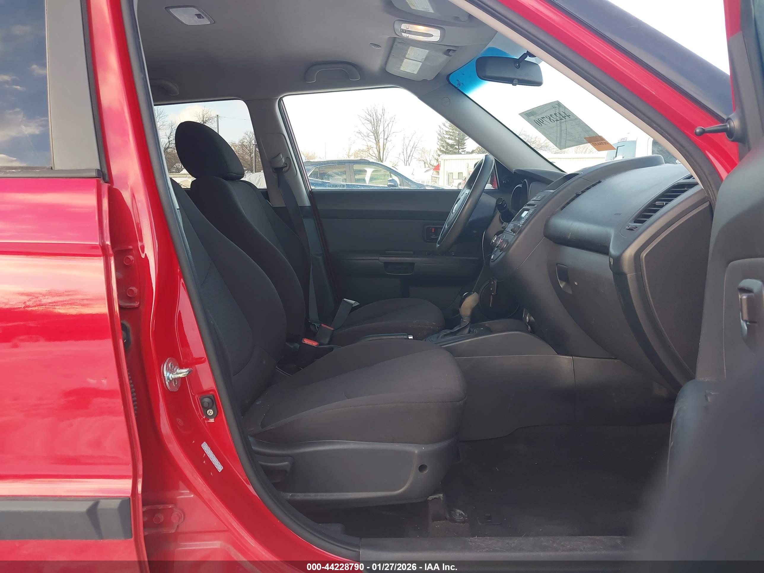 KIA SOUL image 5
