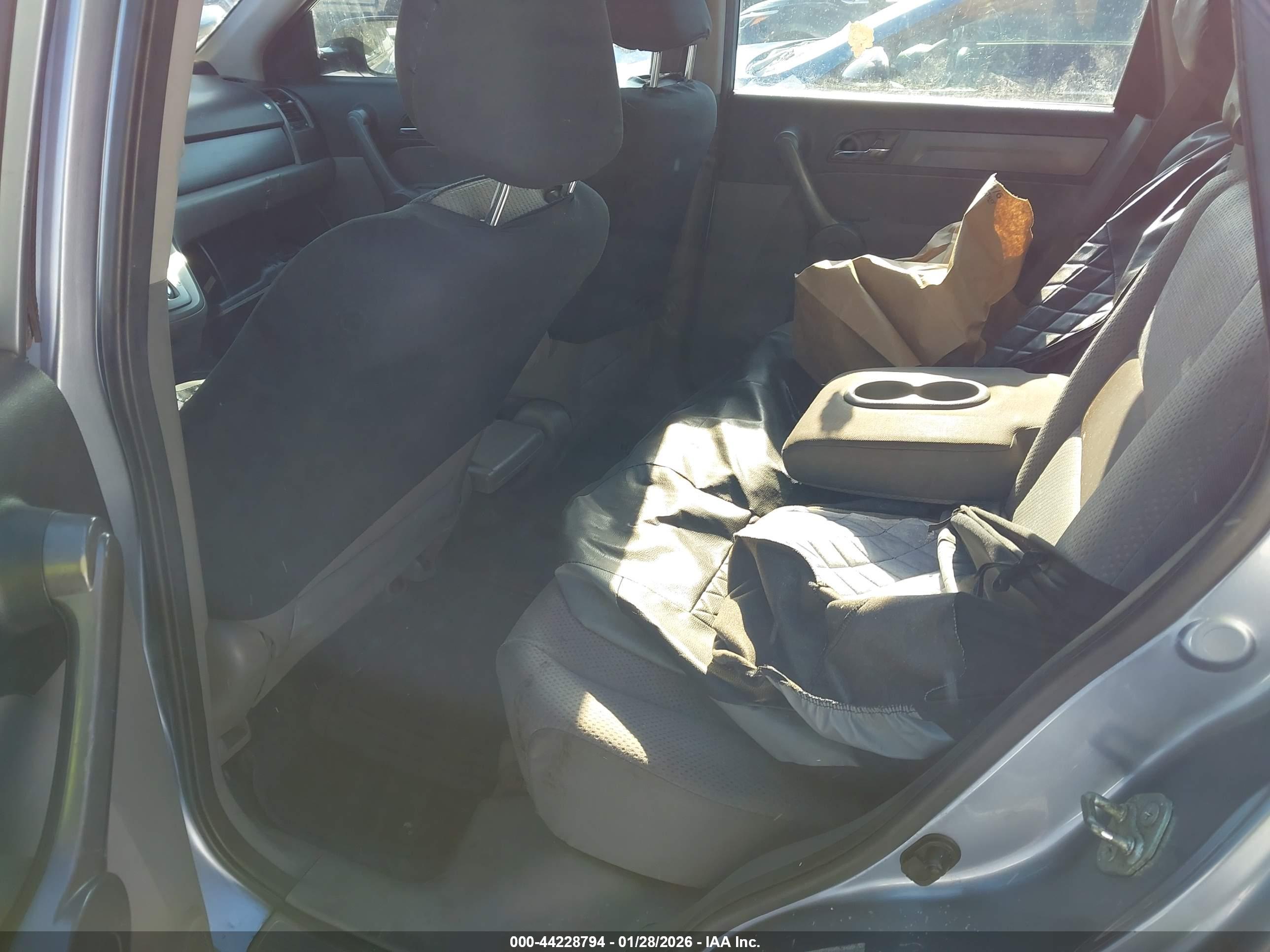 HONDA CR-V image 8