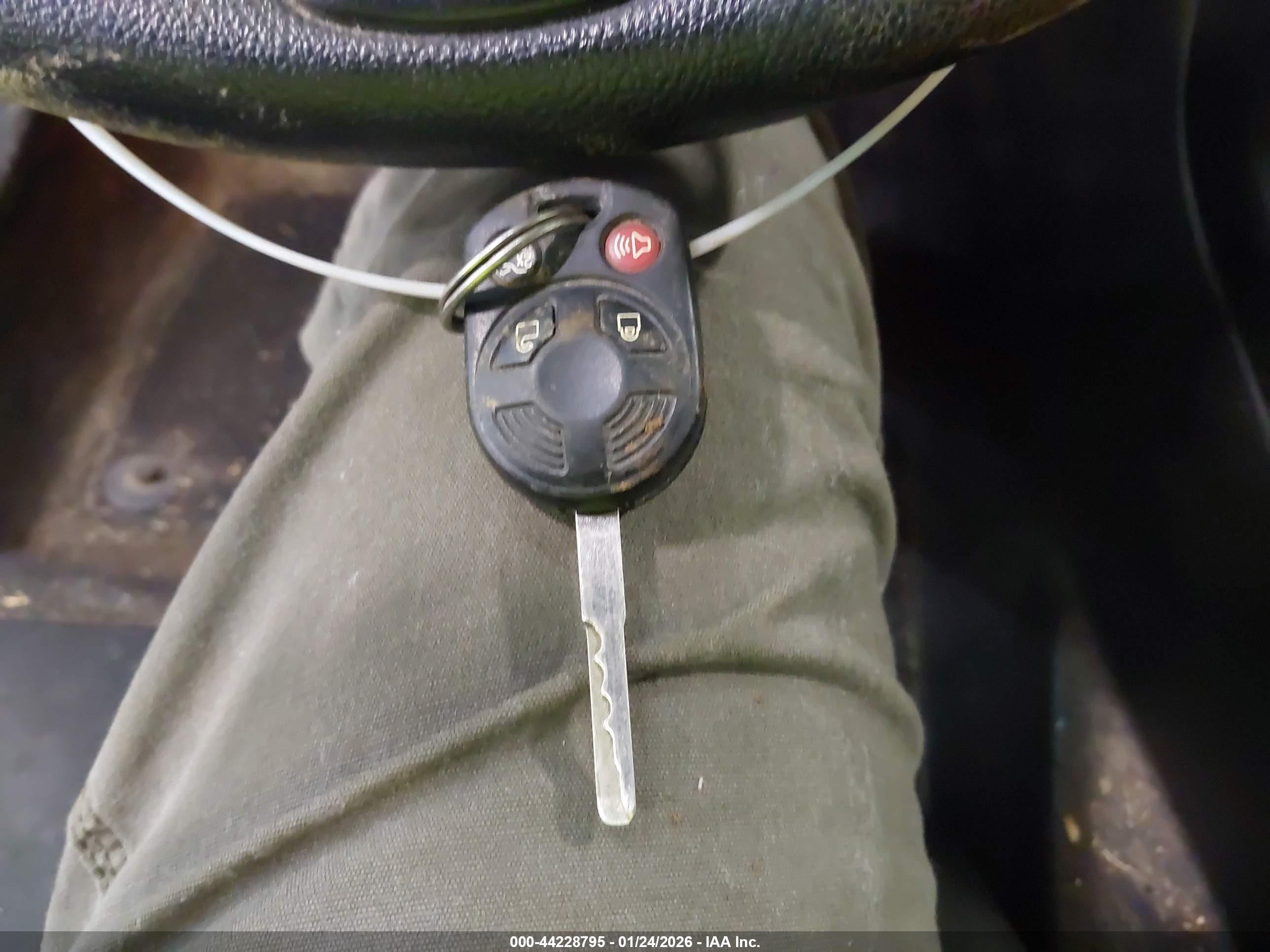 FORD FOCUS image 11