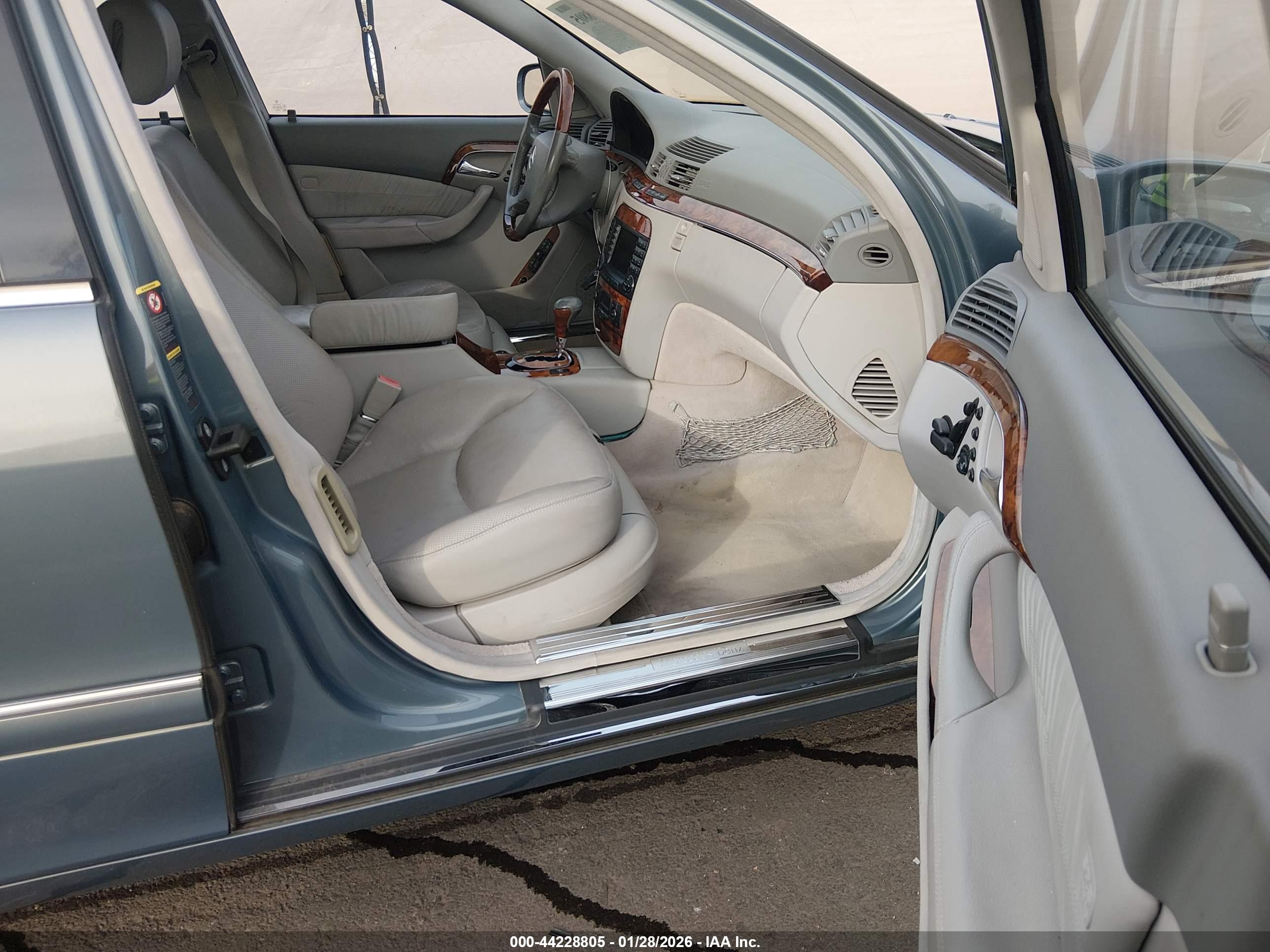 MERCEDES-BENZ S image 5