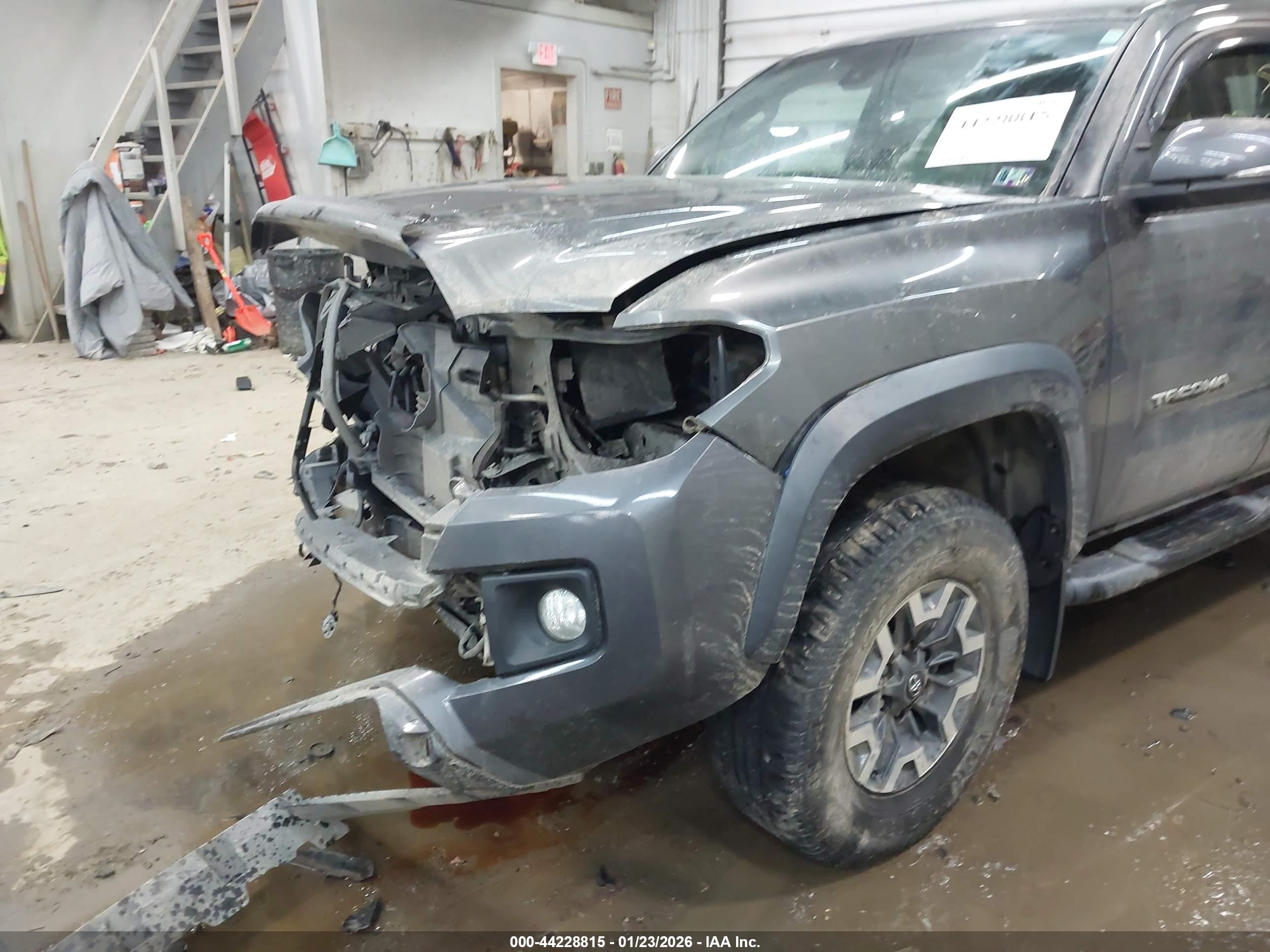 TOYOTA TACOMA image 6