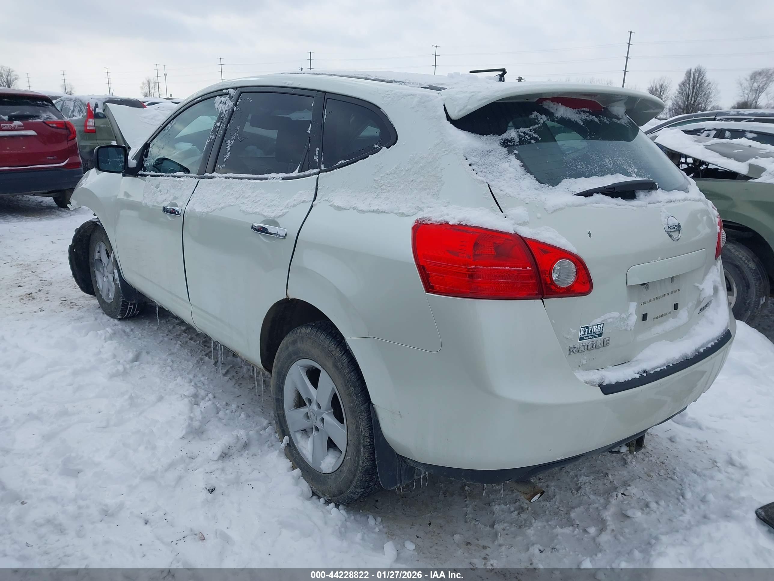 NISSAN ROGUE image 3