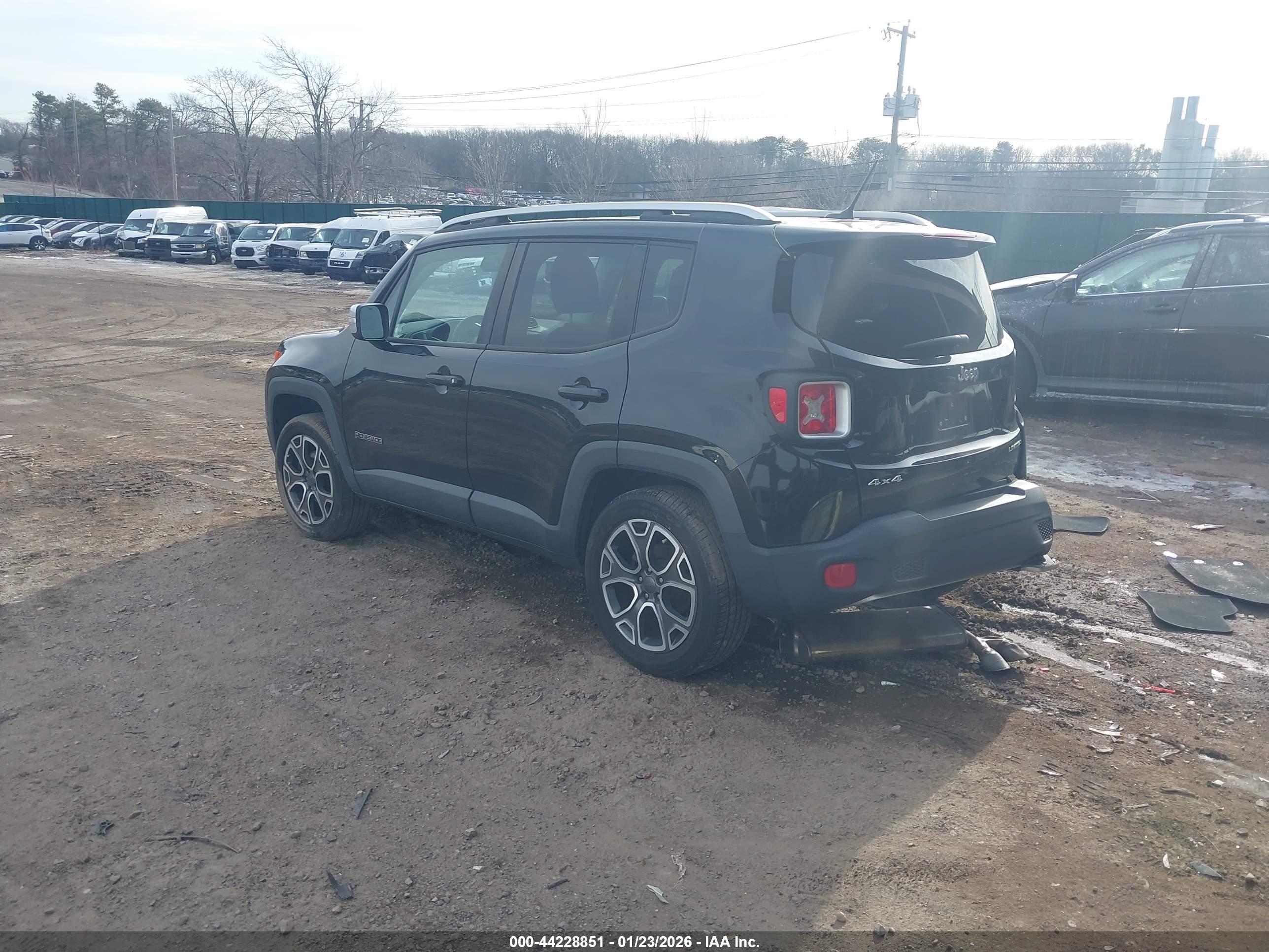 JEEP RENEGADE image 3