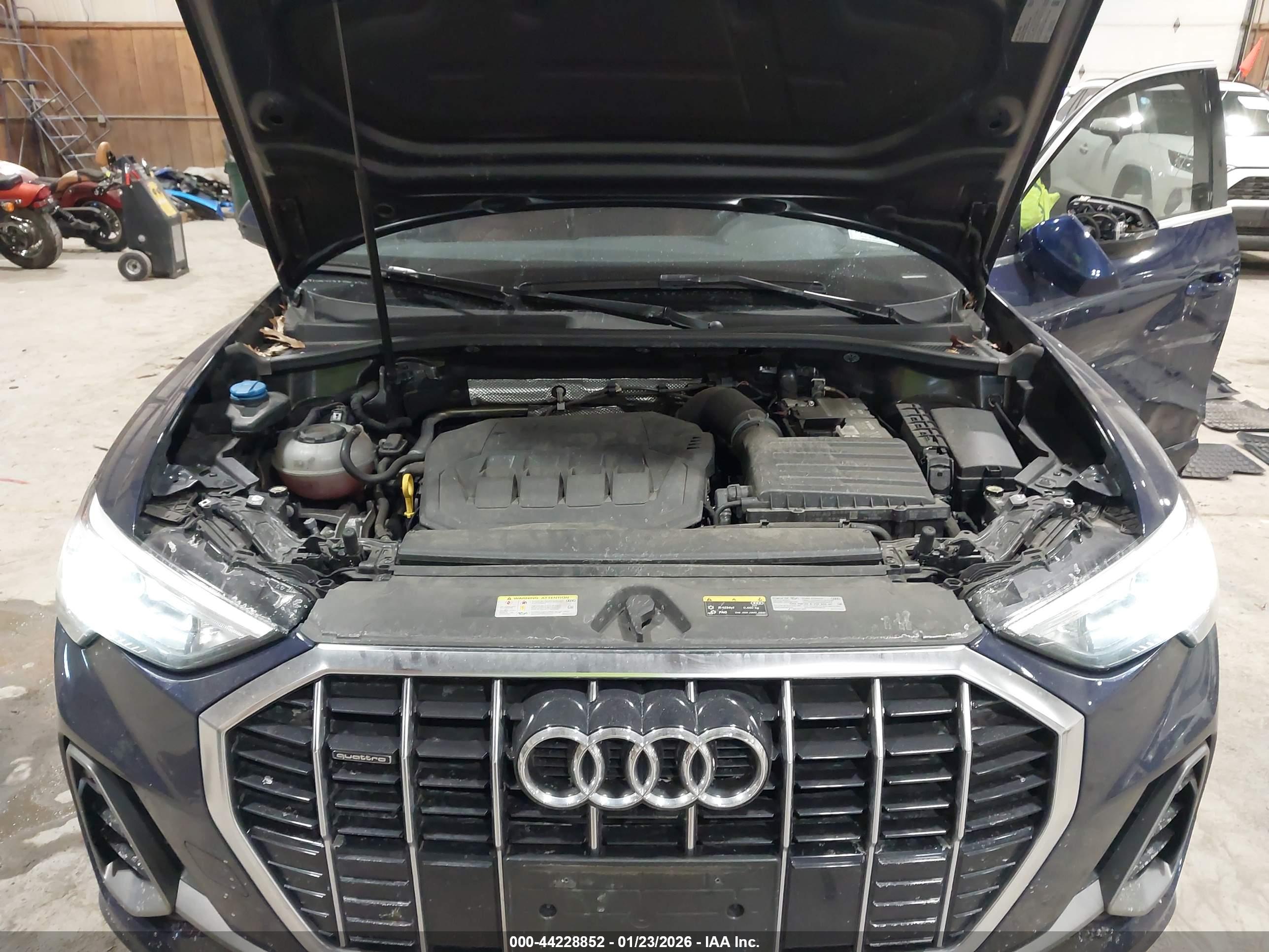 AUDI Q3 image 10