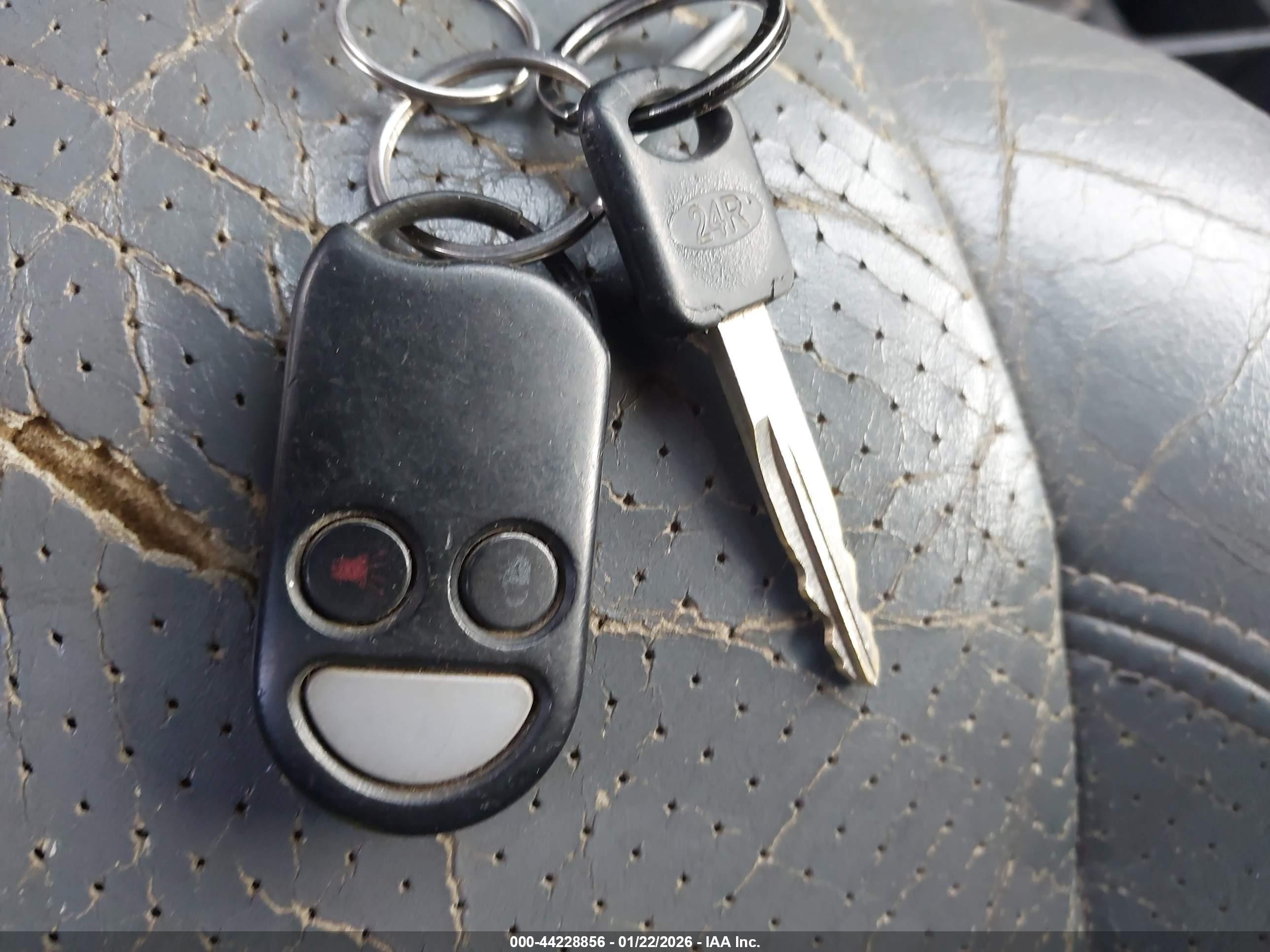 NISSAN QUEST image 11