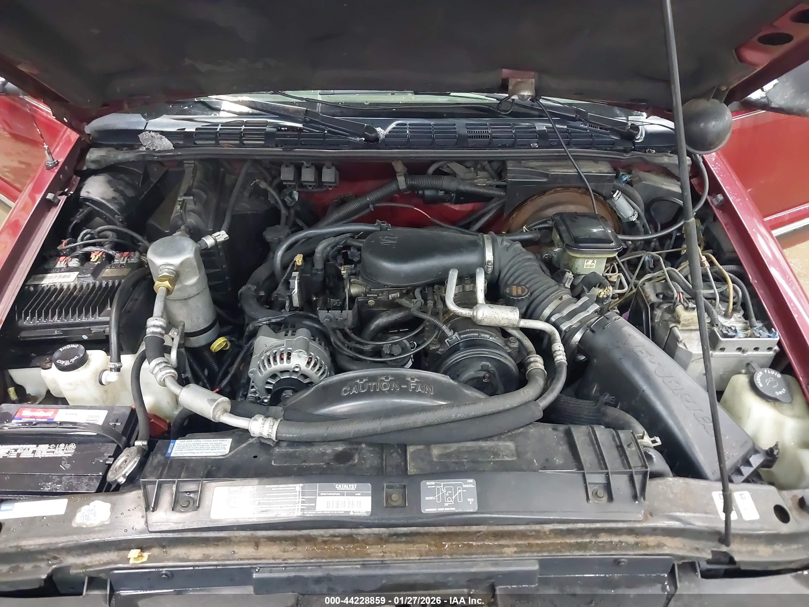 CHEVROLET BLAZER image 10