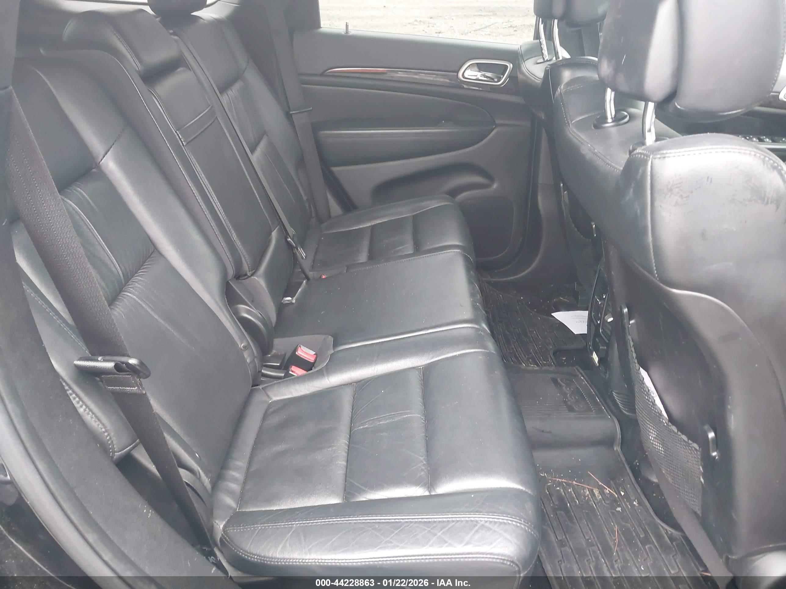JEEP GRAND image 8