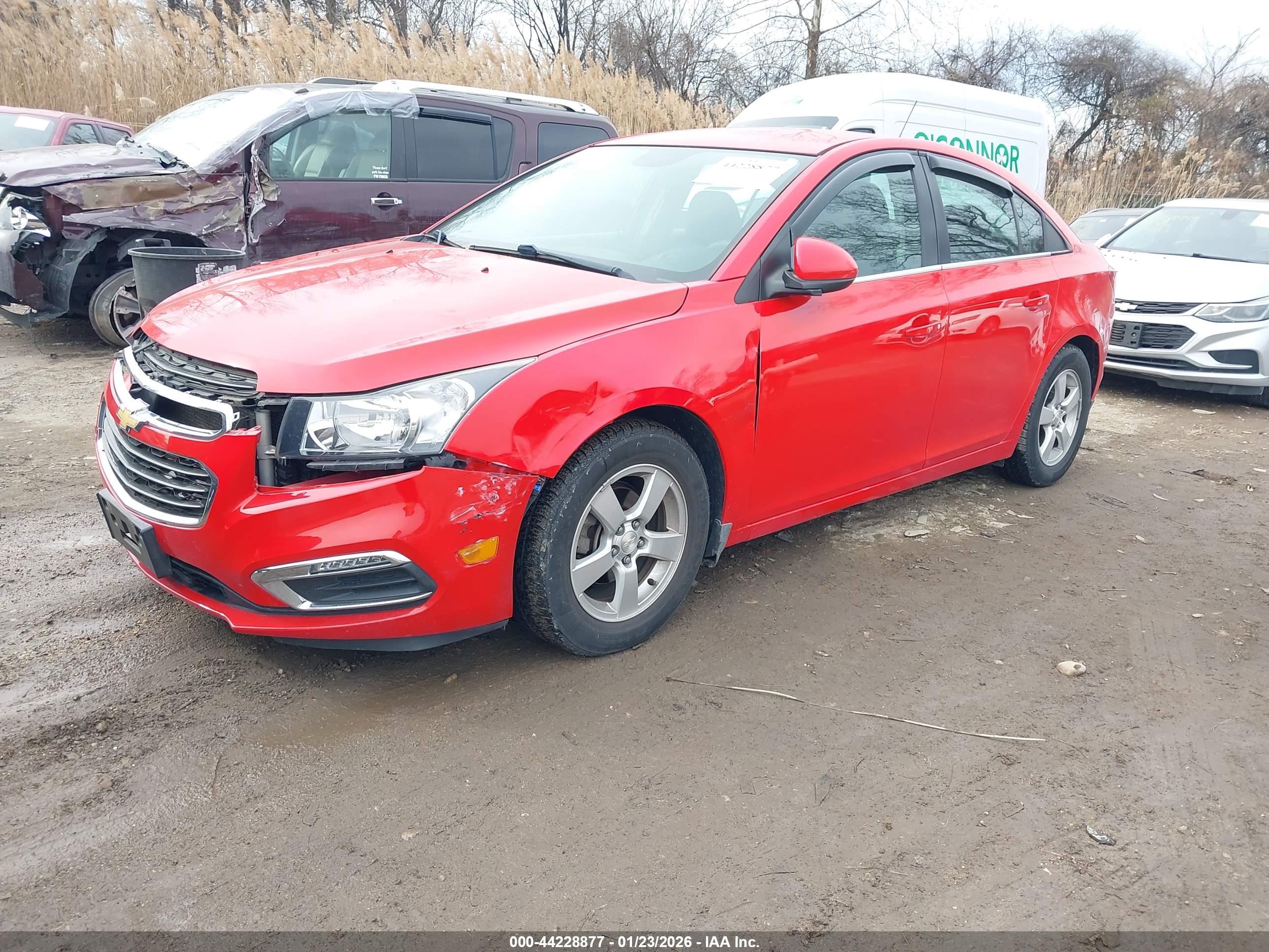 CHEVROLET CRUZE image 2
