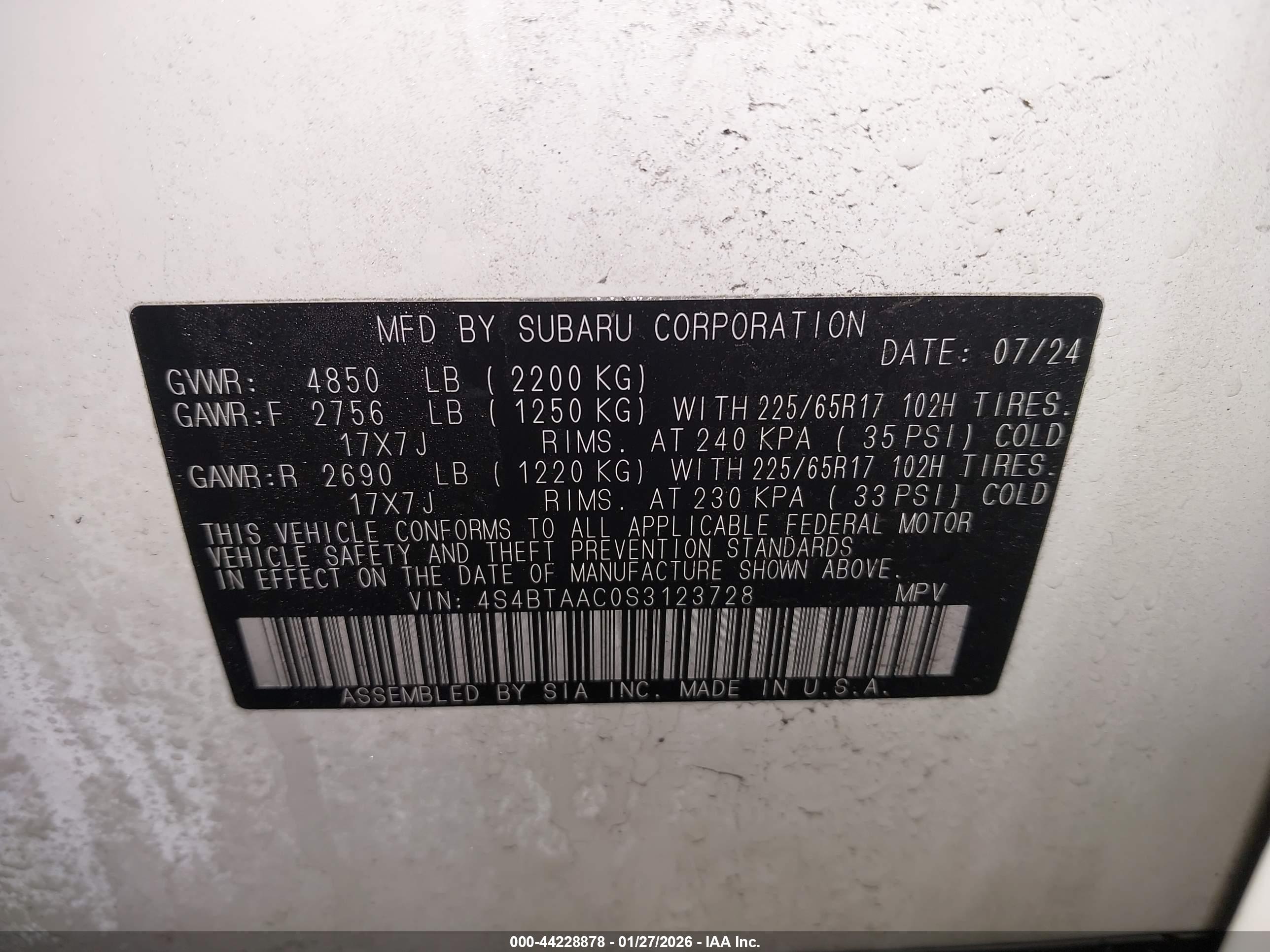 SUBARU OUTBACK image 9