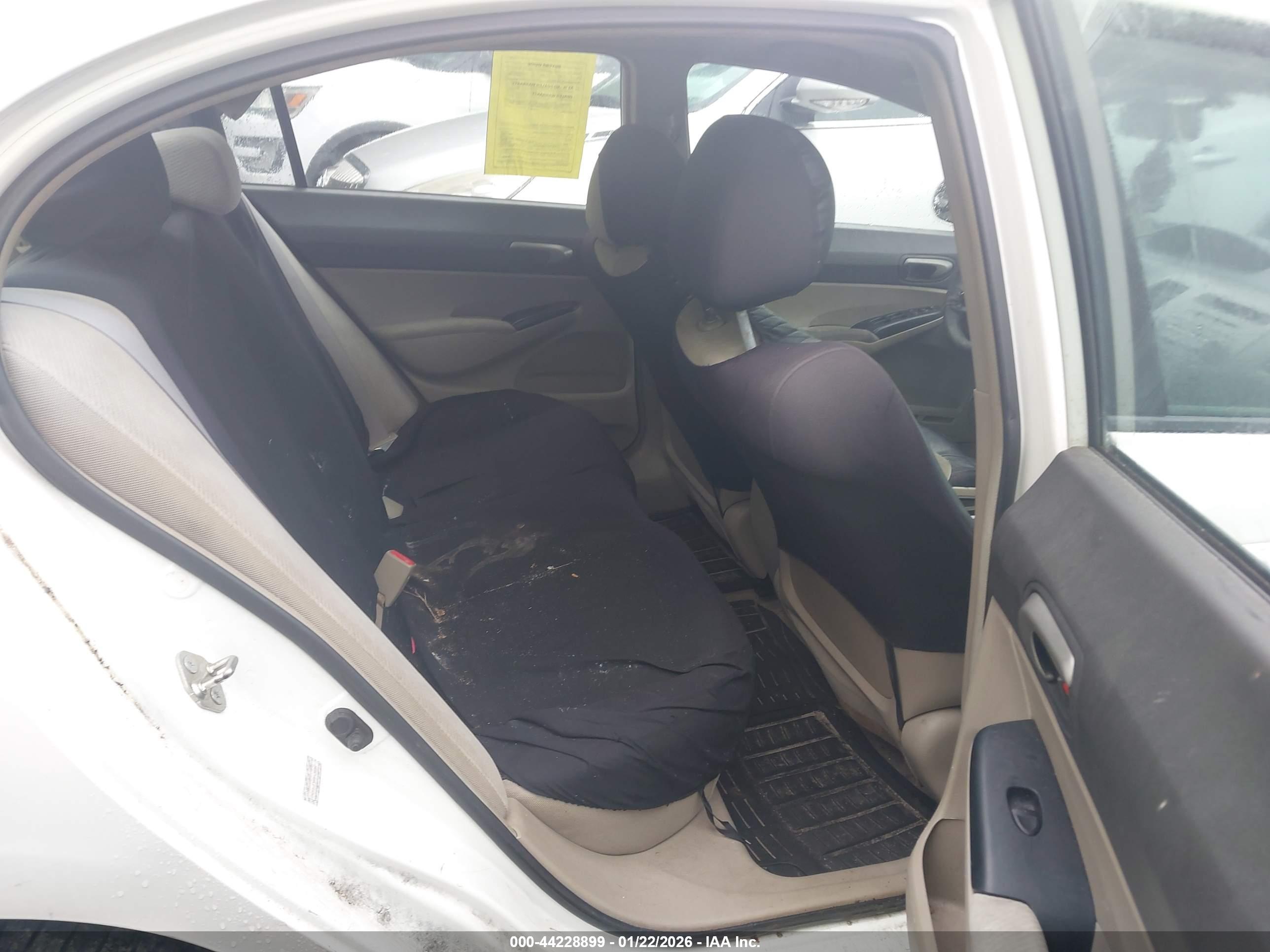 HONDA CIVIC image 8