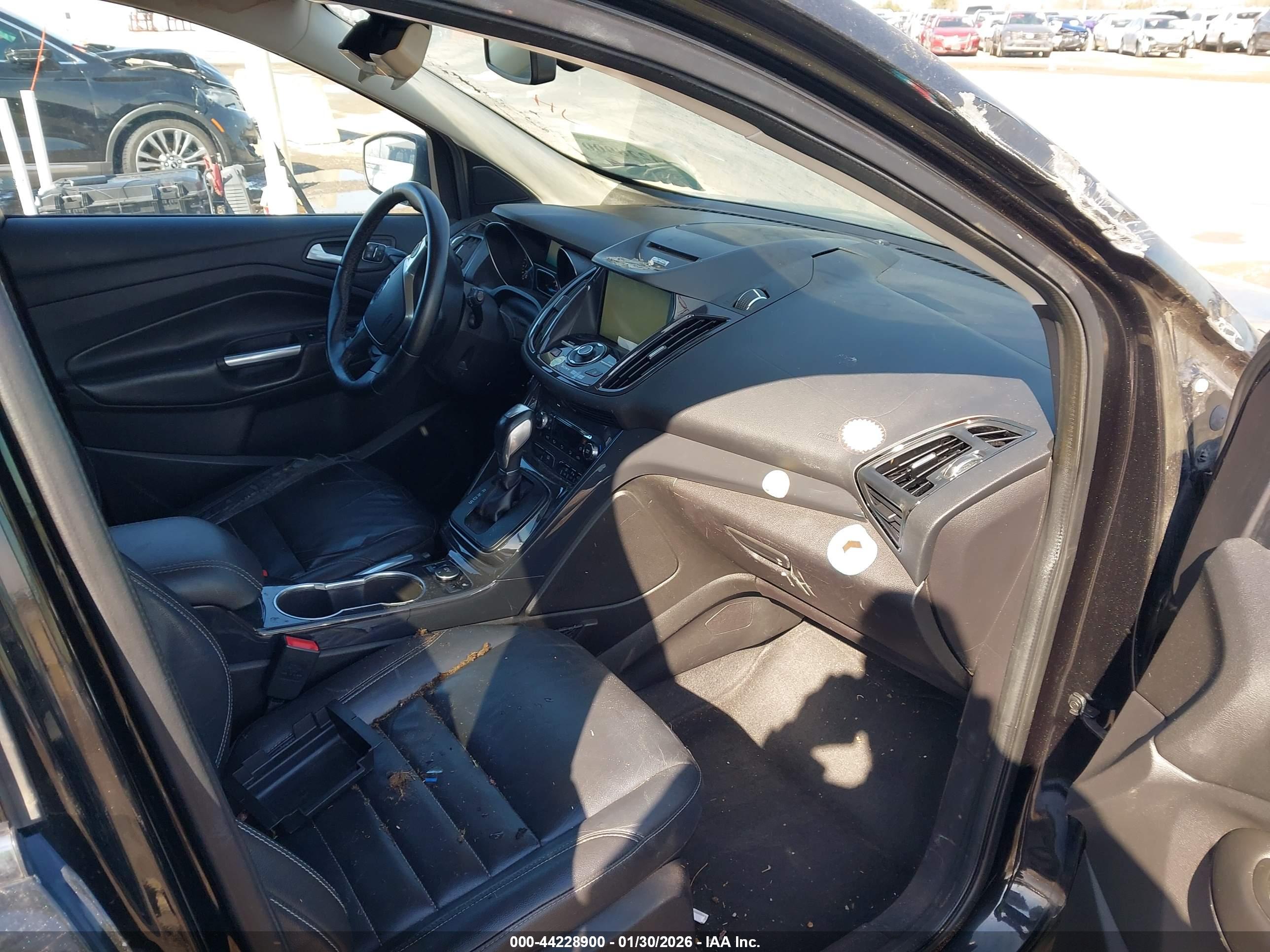 FORD ESCAPE image 5