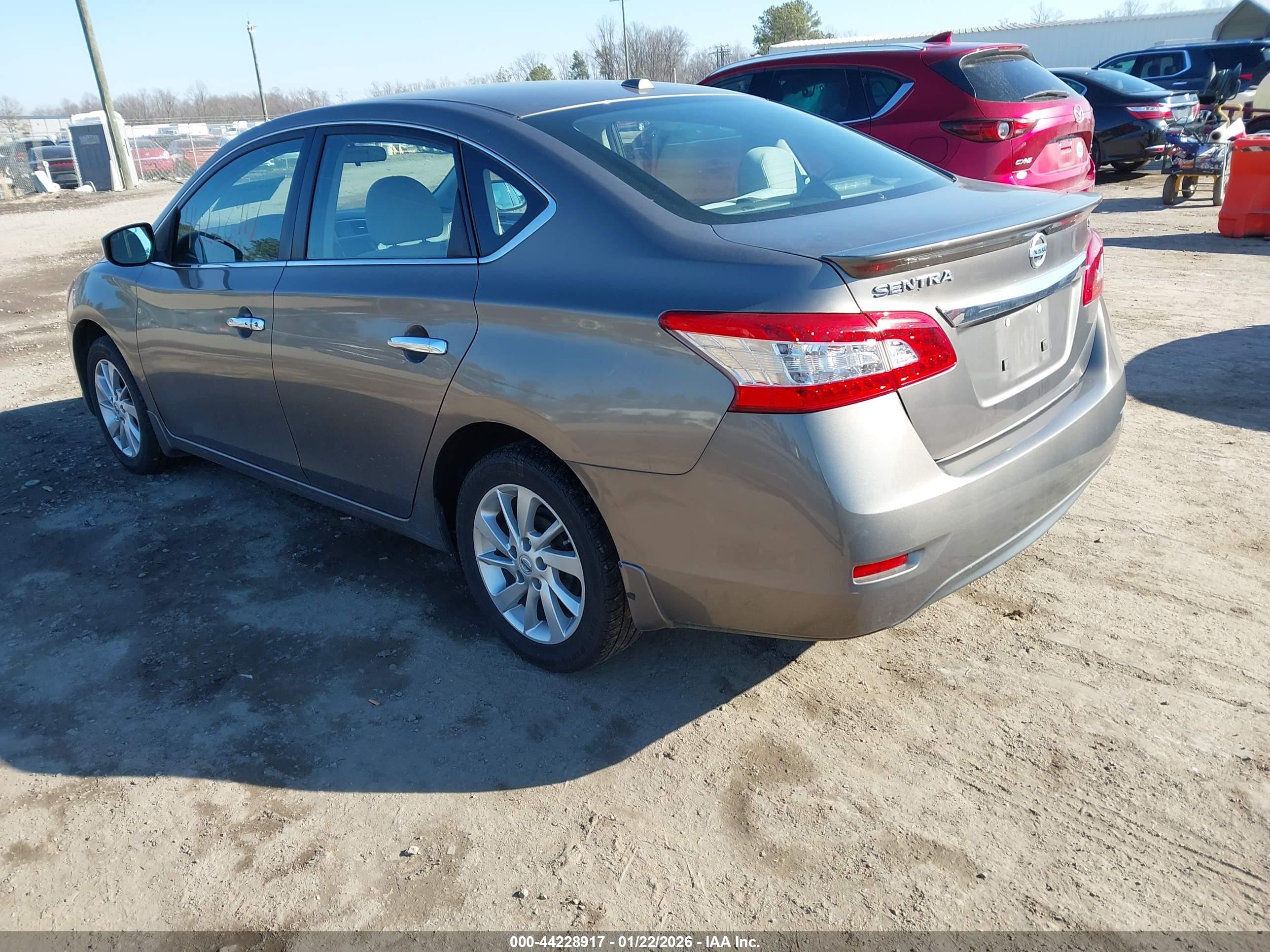 NISSAN SENTRA image 3