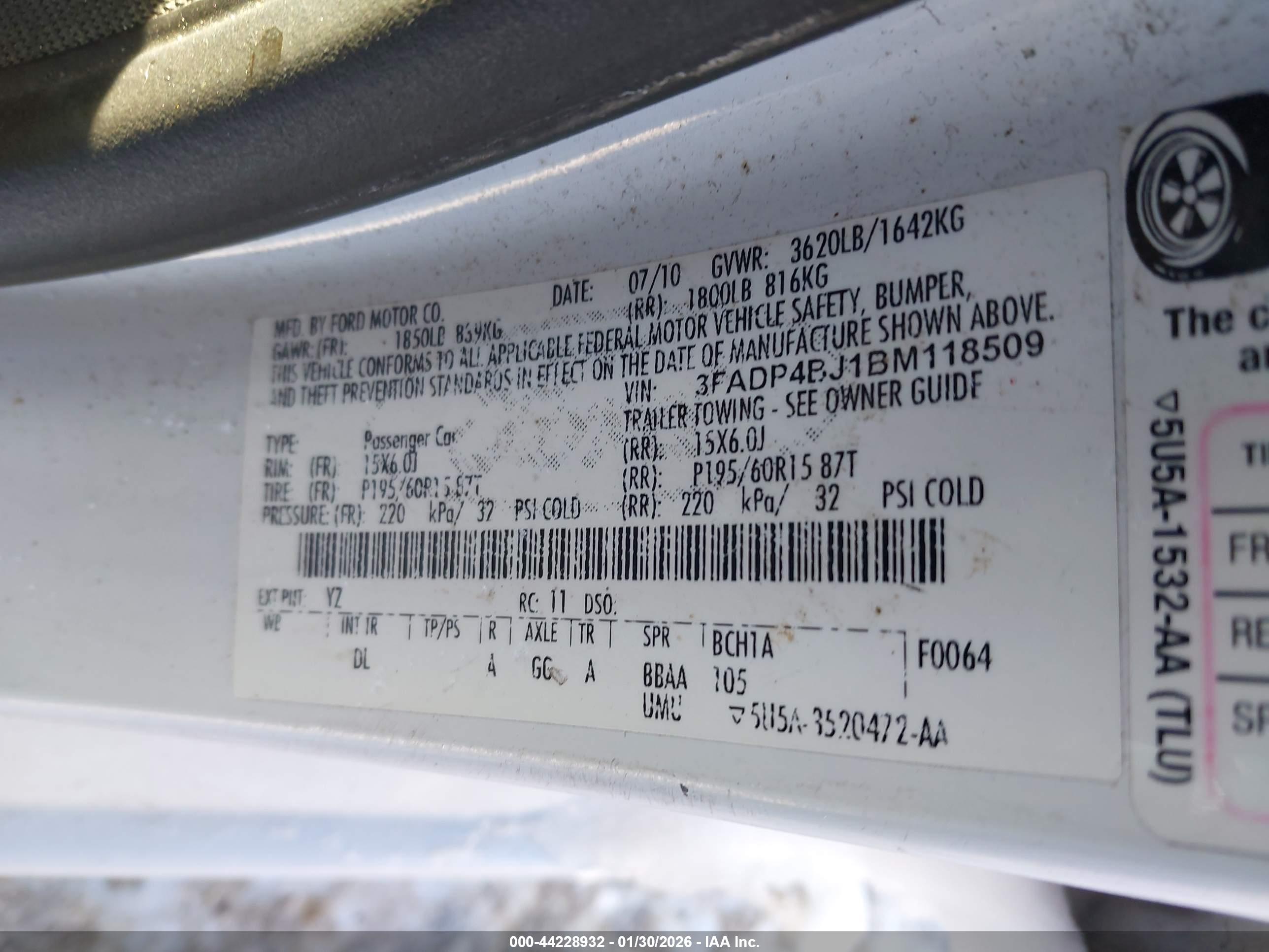FORD FIESTA image 9