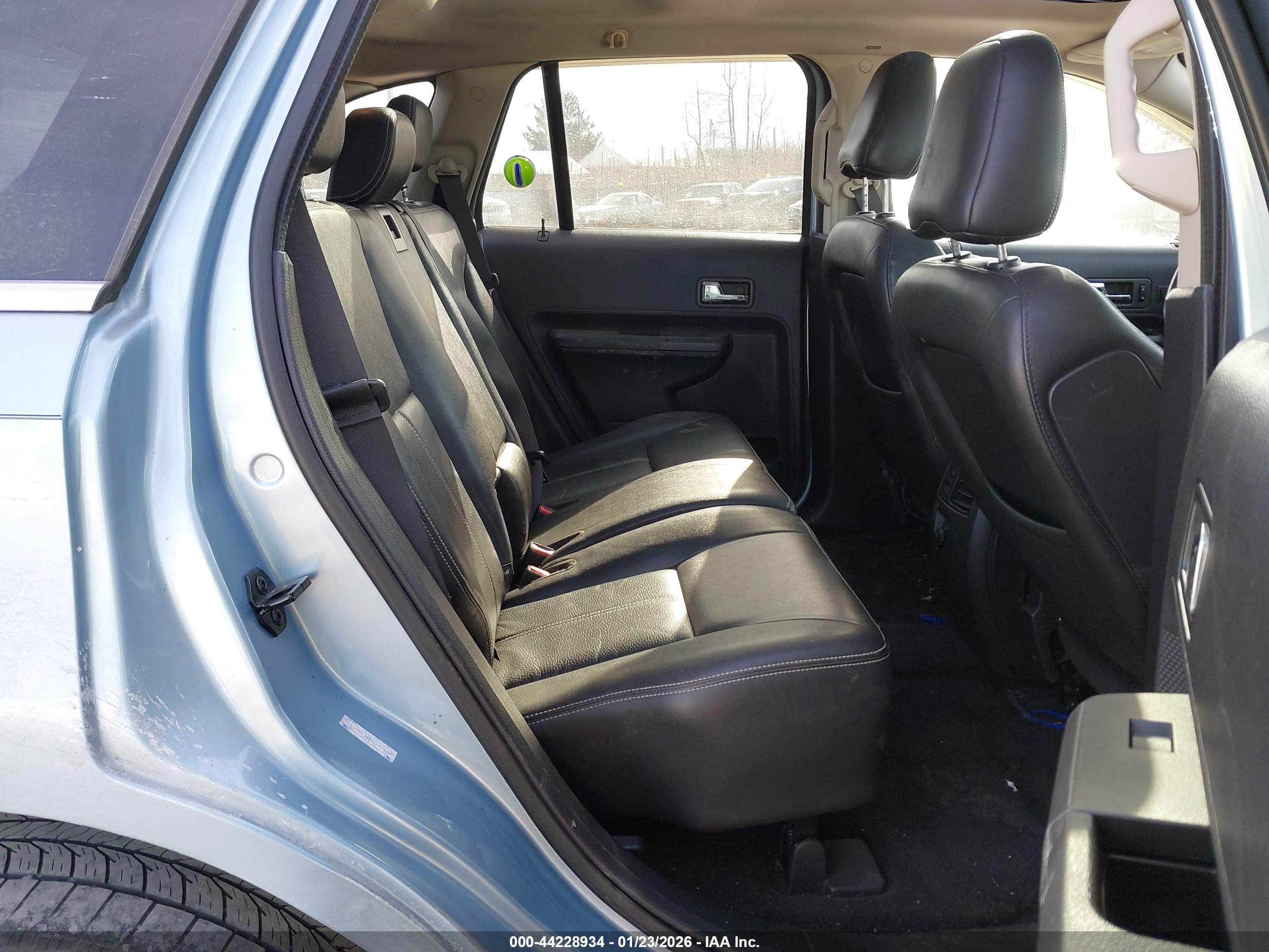 FORD EDGE image 8