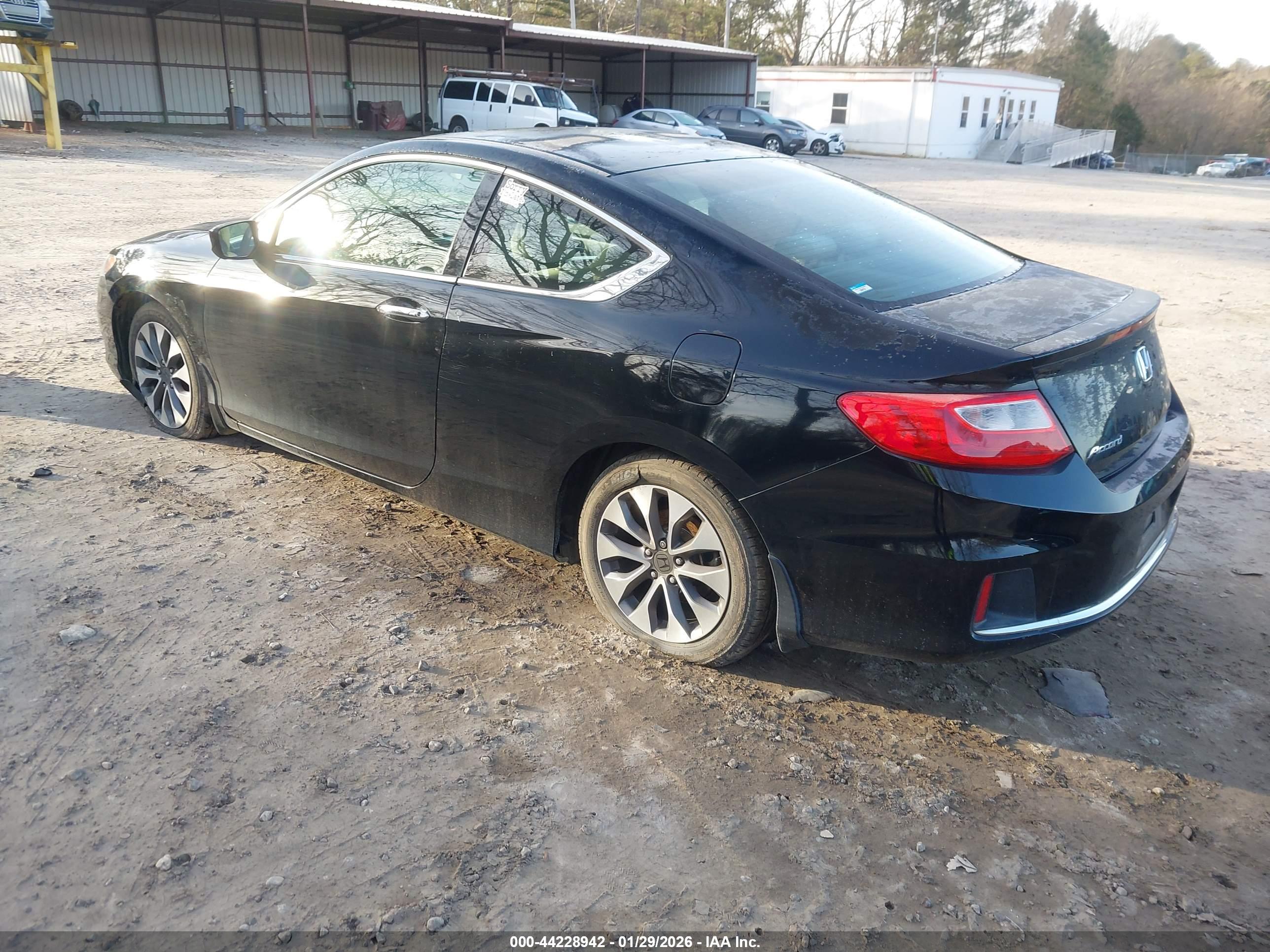 HONDA ACCORD image 3