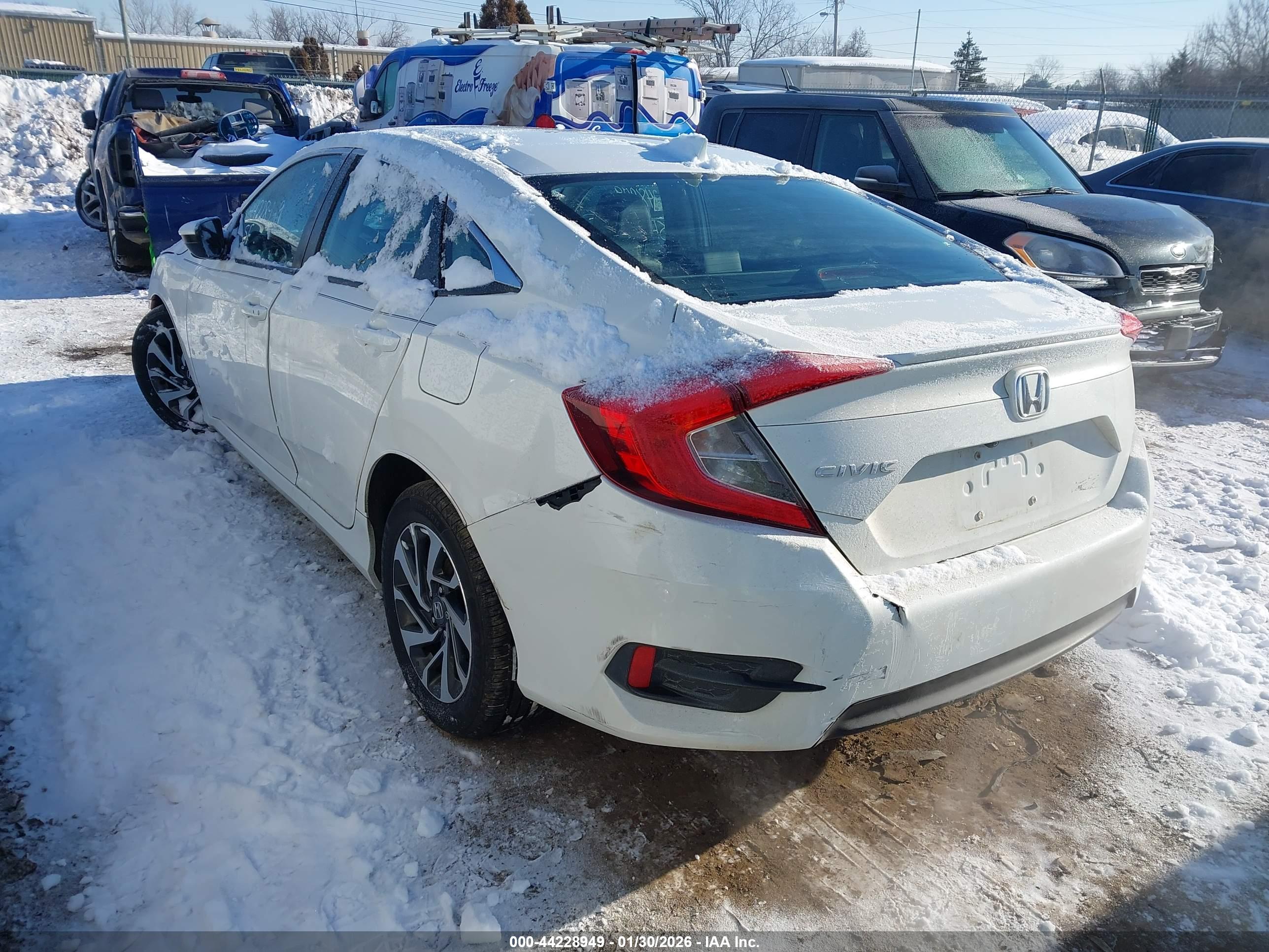 HONDA CIVIC image 3