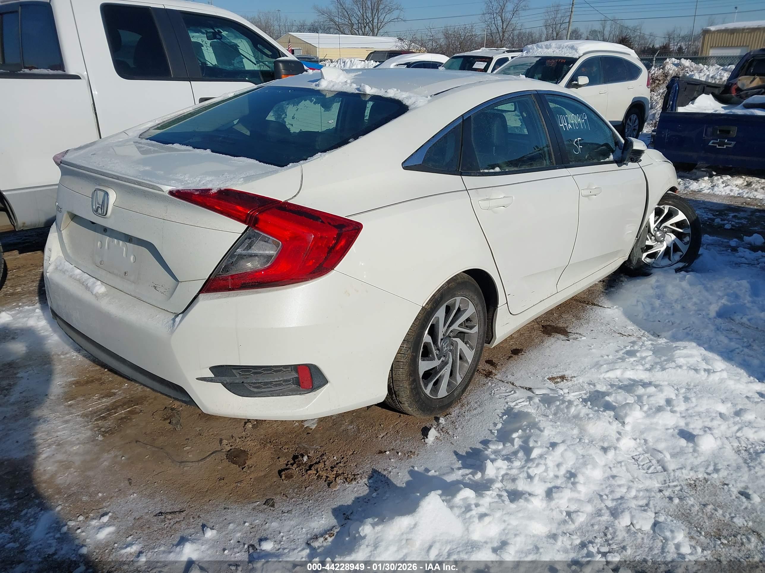 HONDA CIVIC image 4