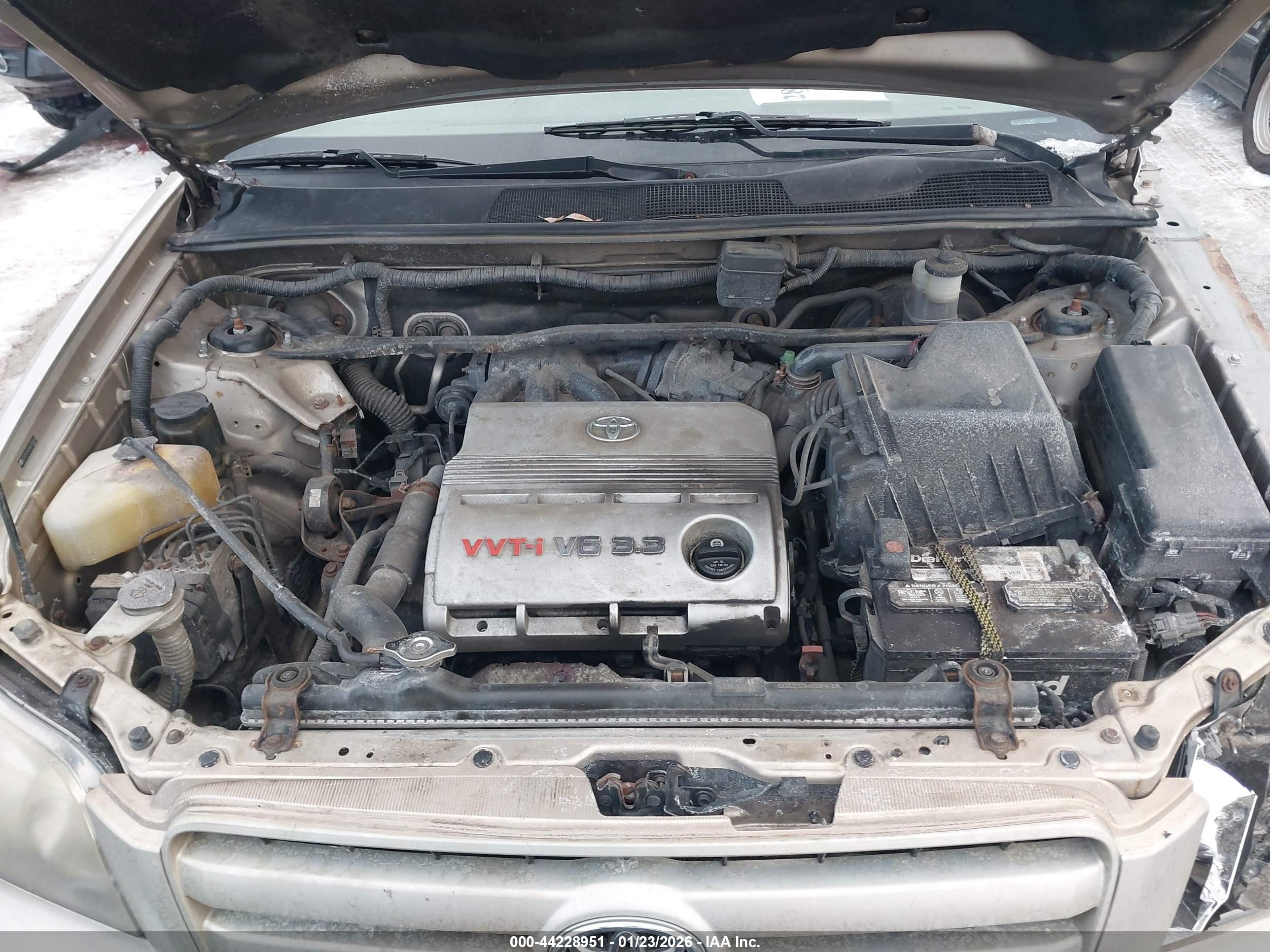 TOYOTA HIGHLANDER image 10