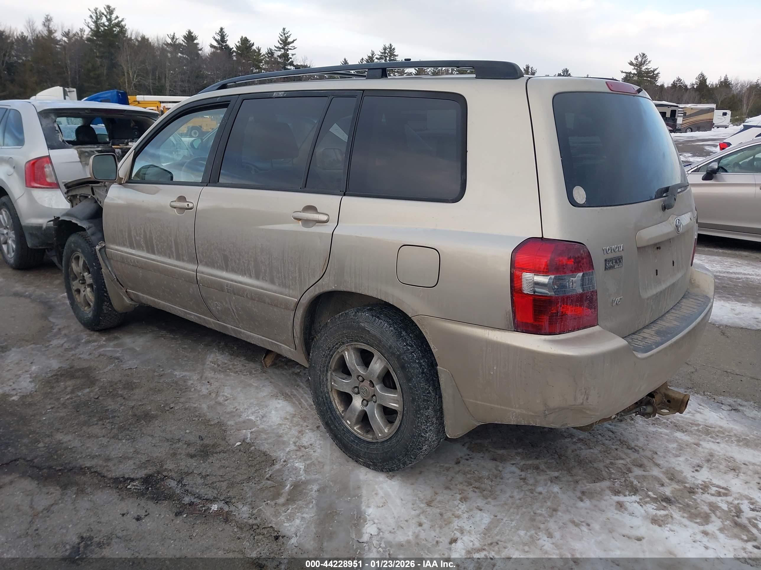 TOYOTA HIGHLANDER image 3