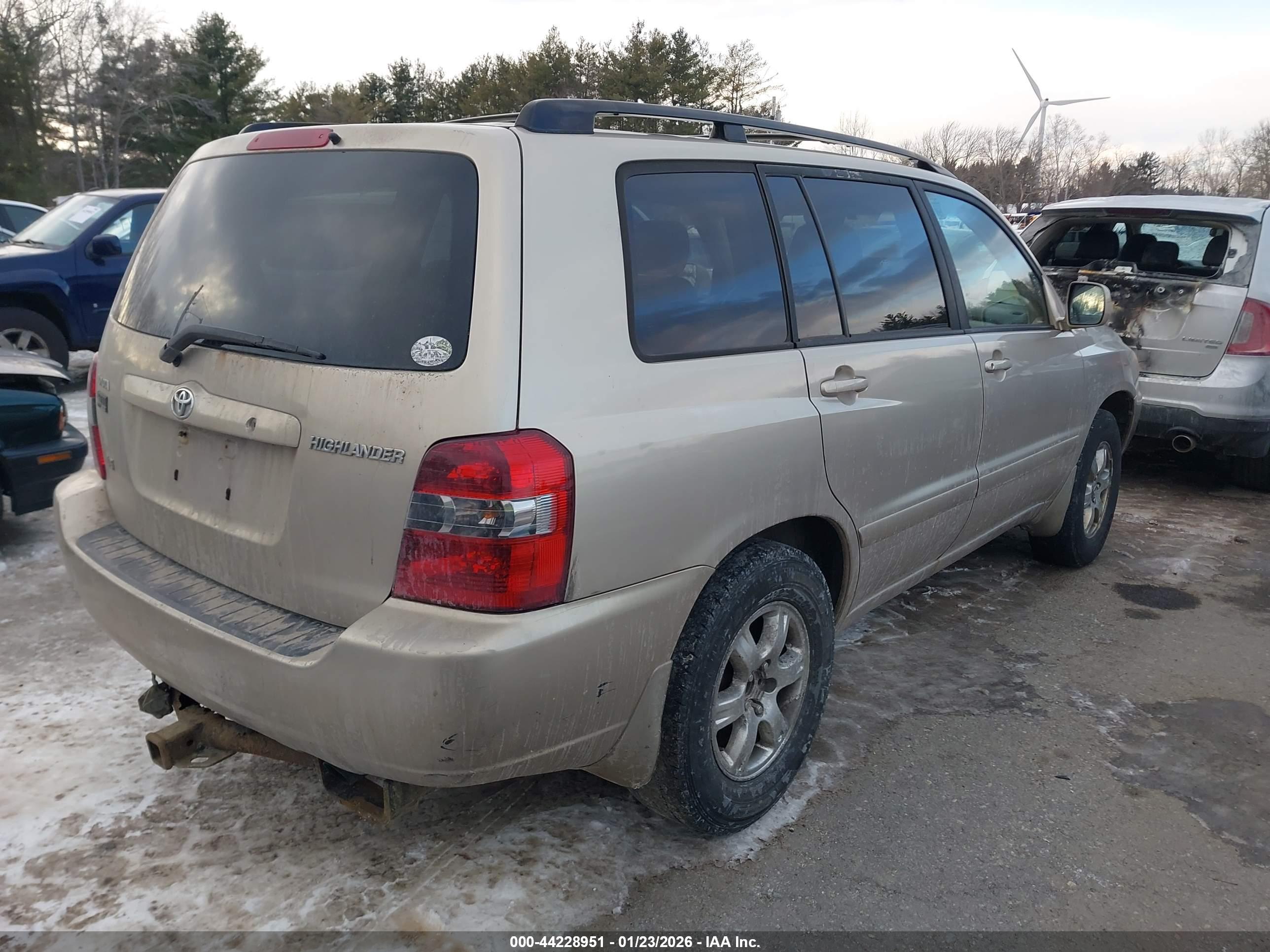 TOYOTA HIGHLANDER image 4