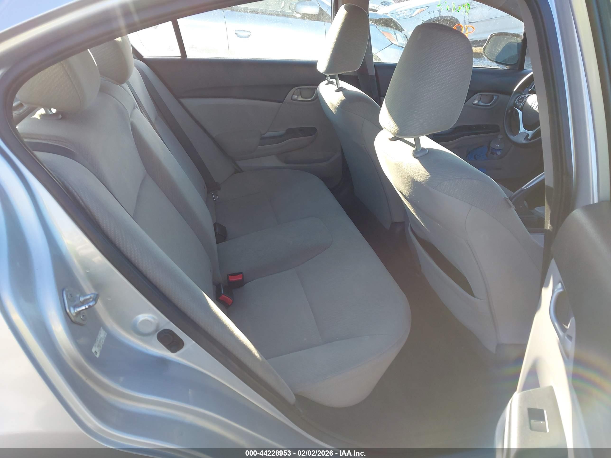 HONDA CIVIC image 8