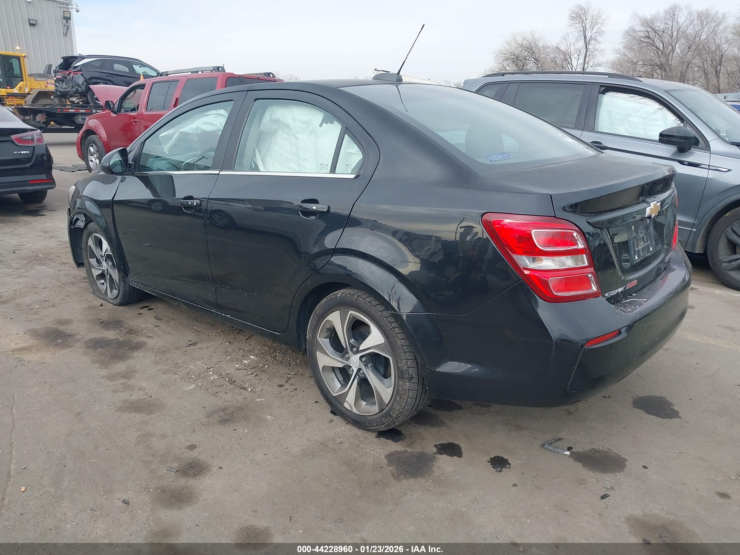 CHEVROLET SONIC image 3