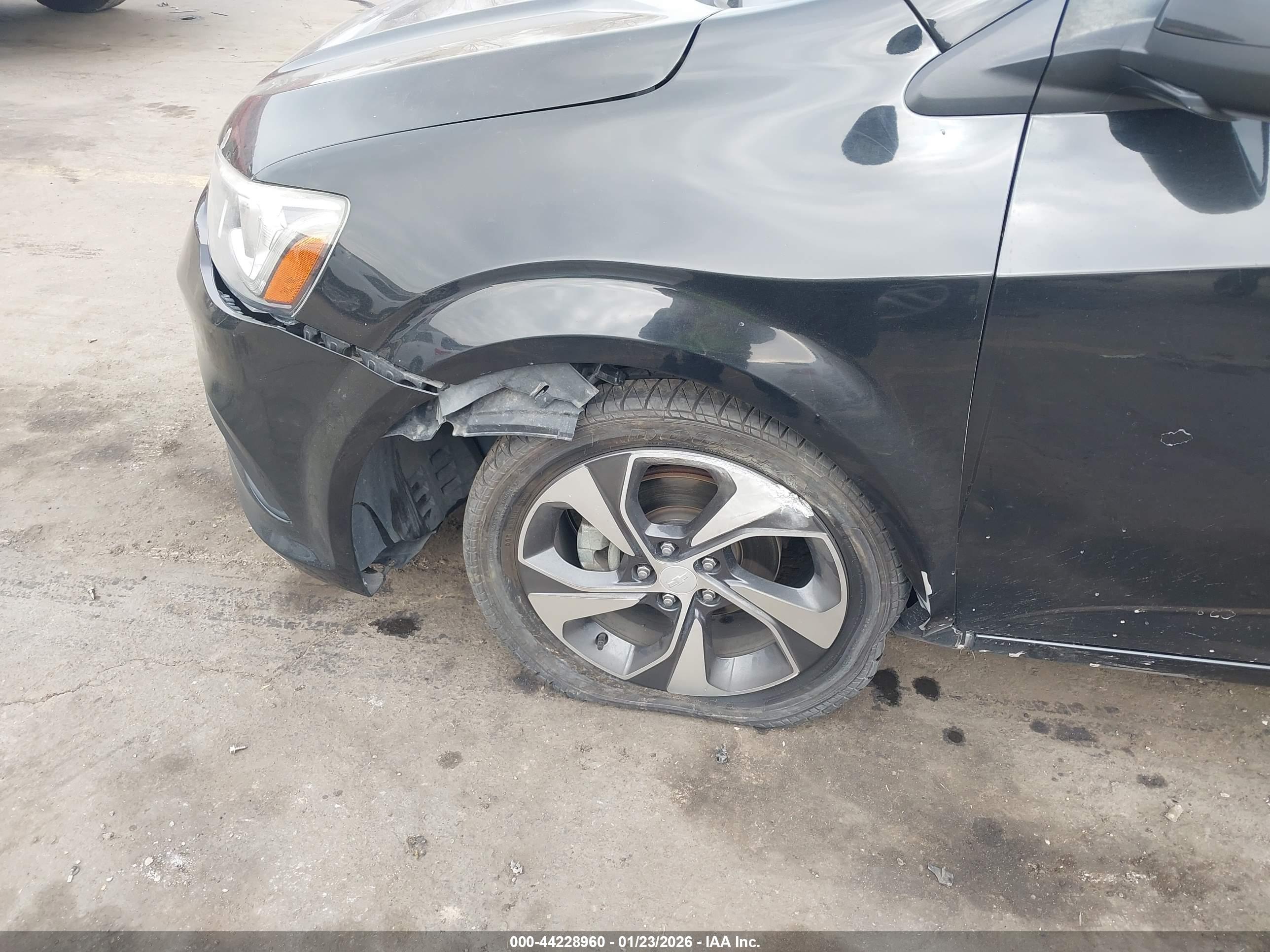 CHEVROLET SONIC image 6