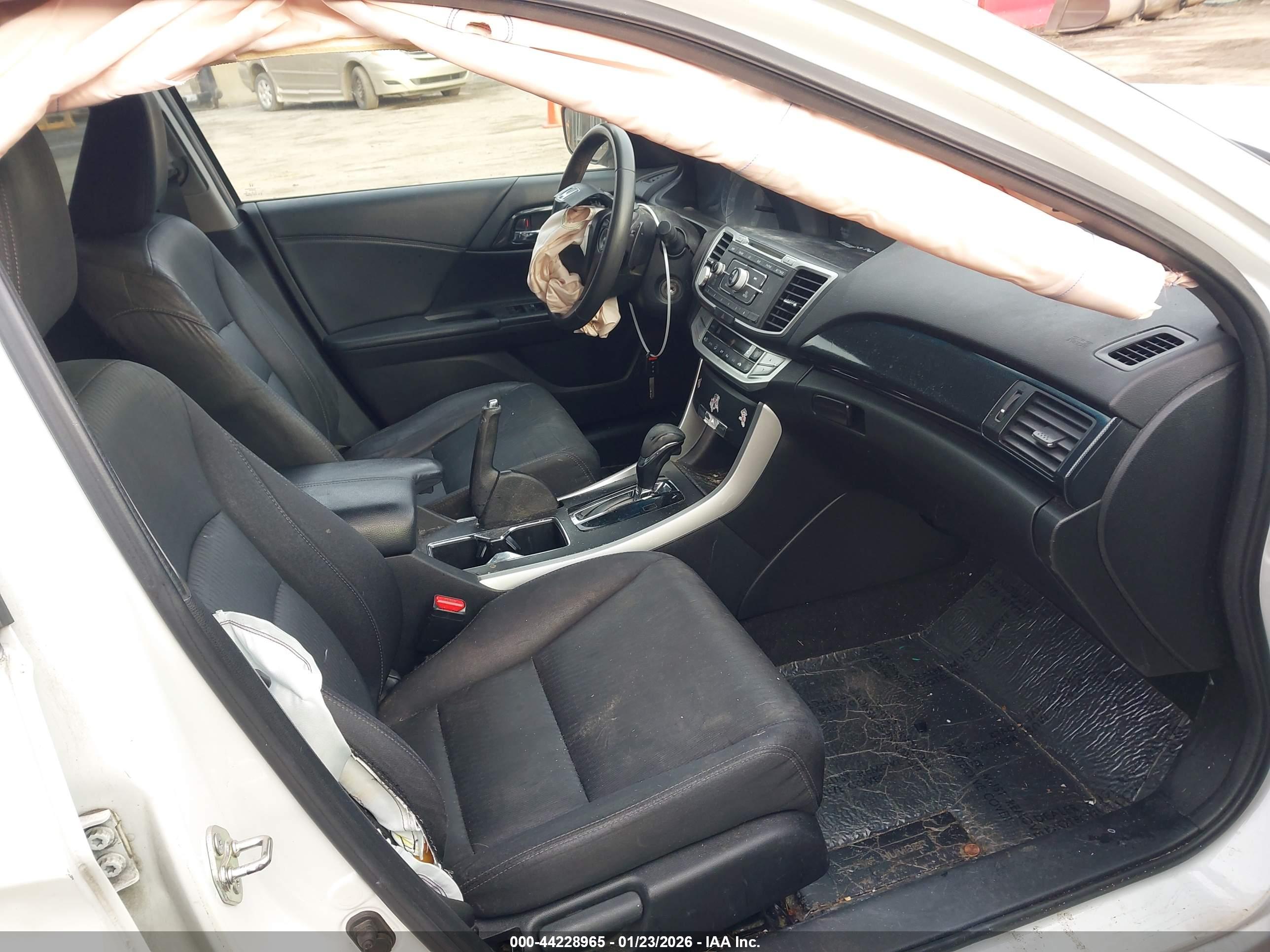 HONDA ACCORD image 5