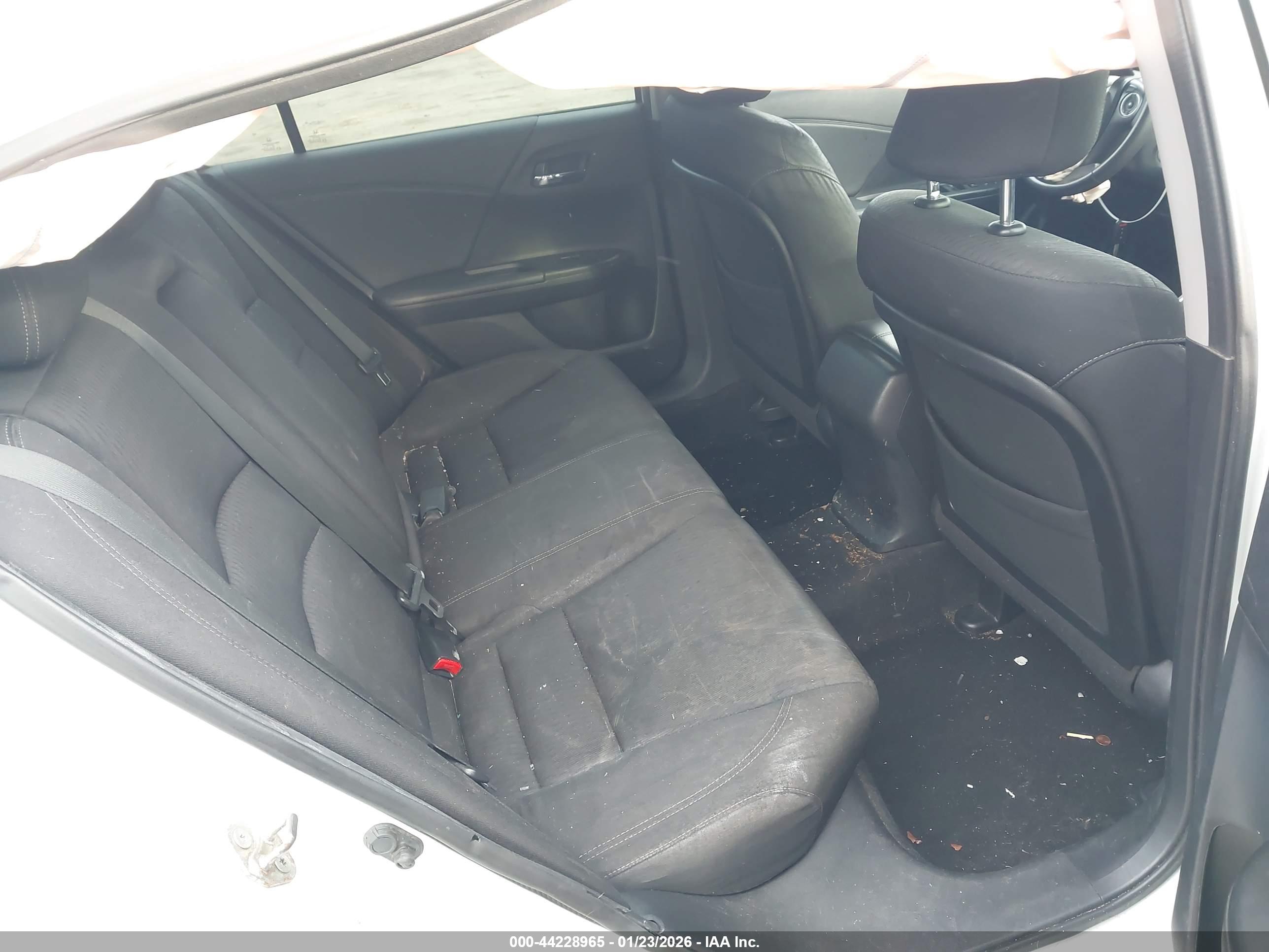 HONDA ACCORD image 8