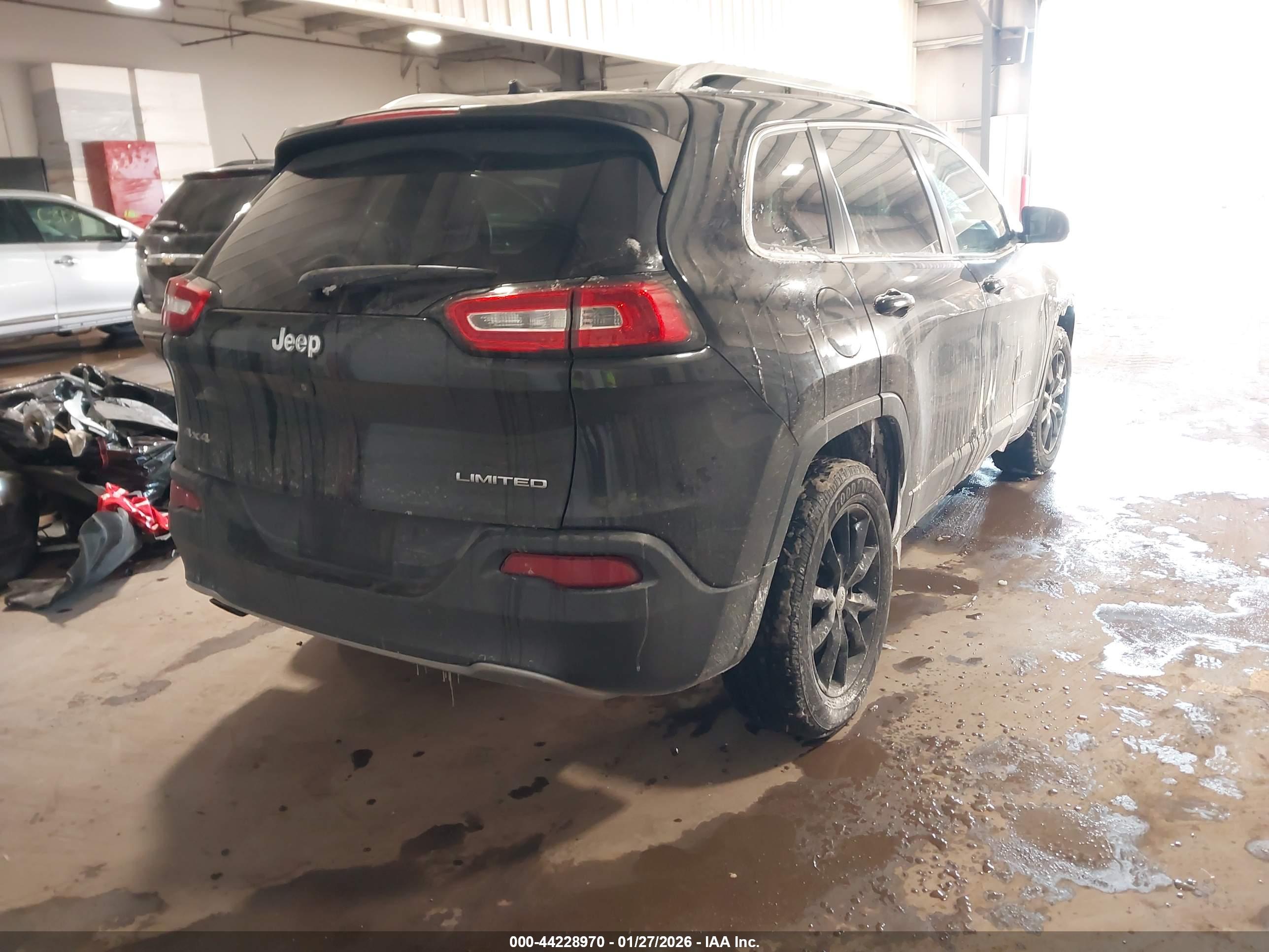 JEEP CHEROKEE image 4
