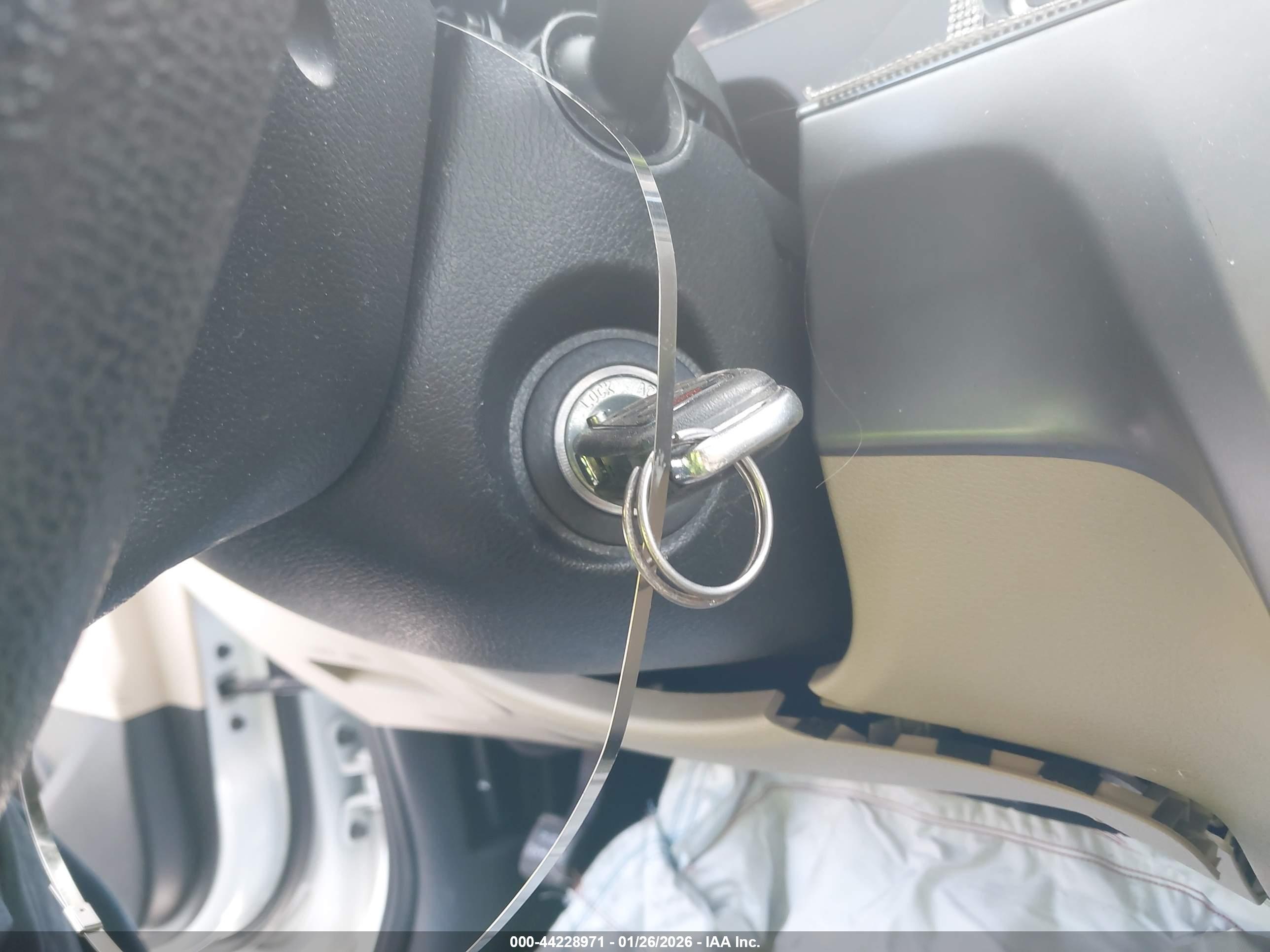 HYUNDAI SONATA image 11