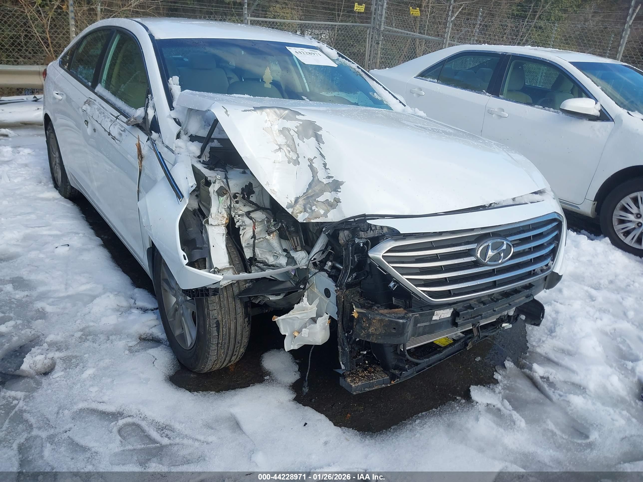 HYUNDAI SONATA image 6