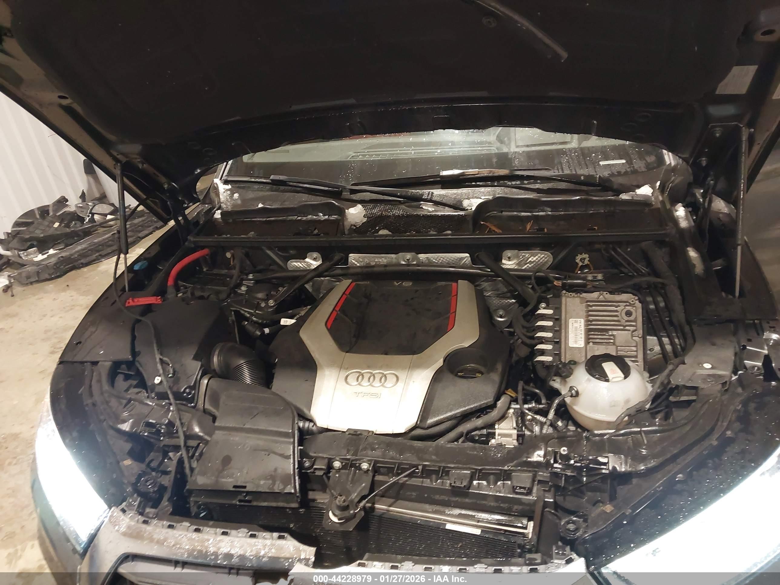 AUDI SQ5 image 10