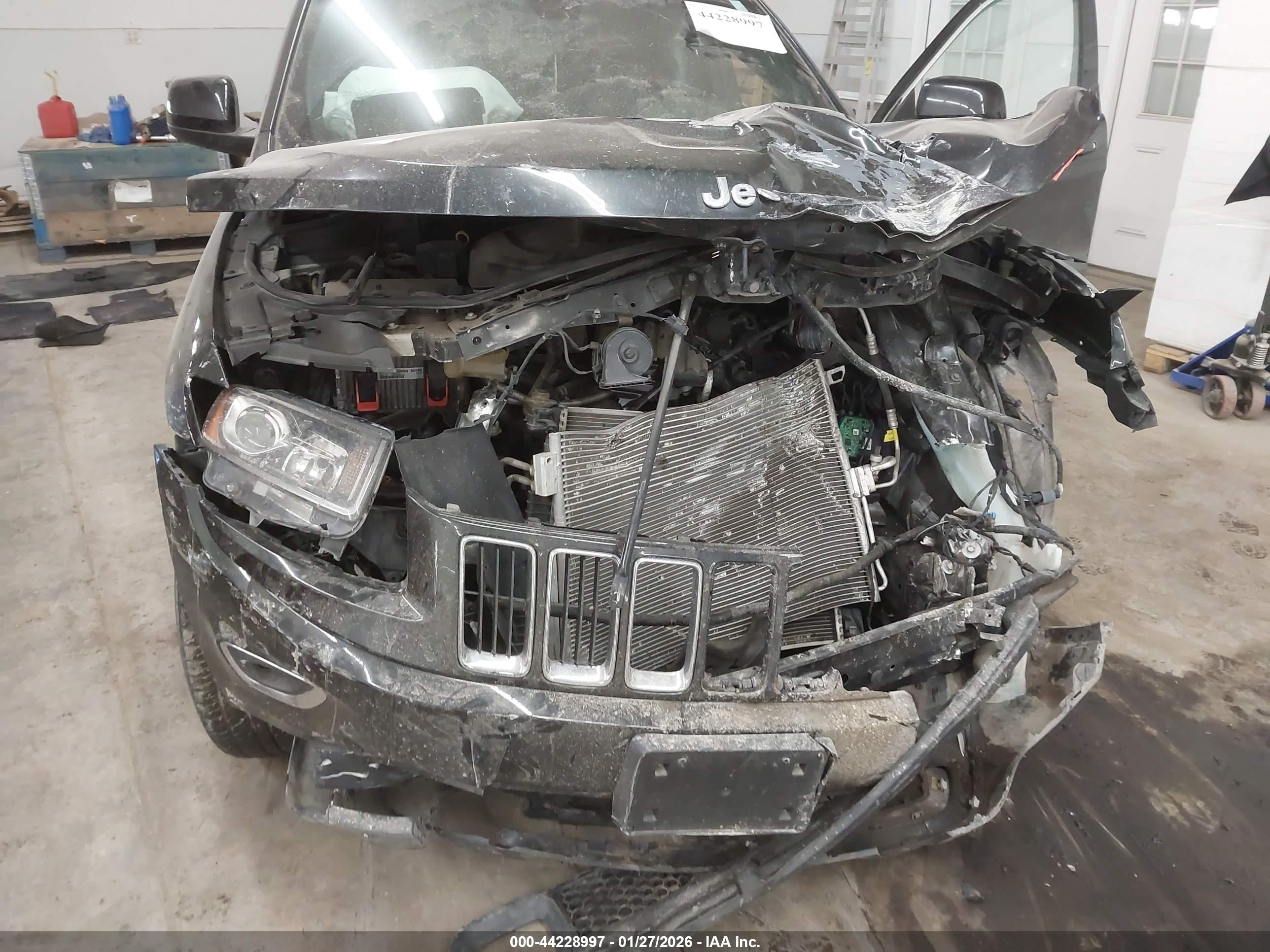 JEEP GRAND image 6