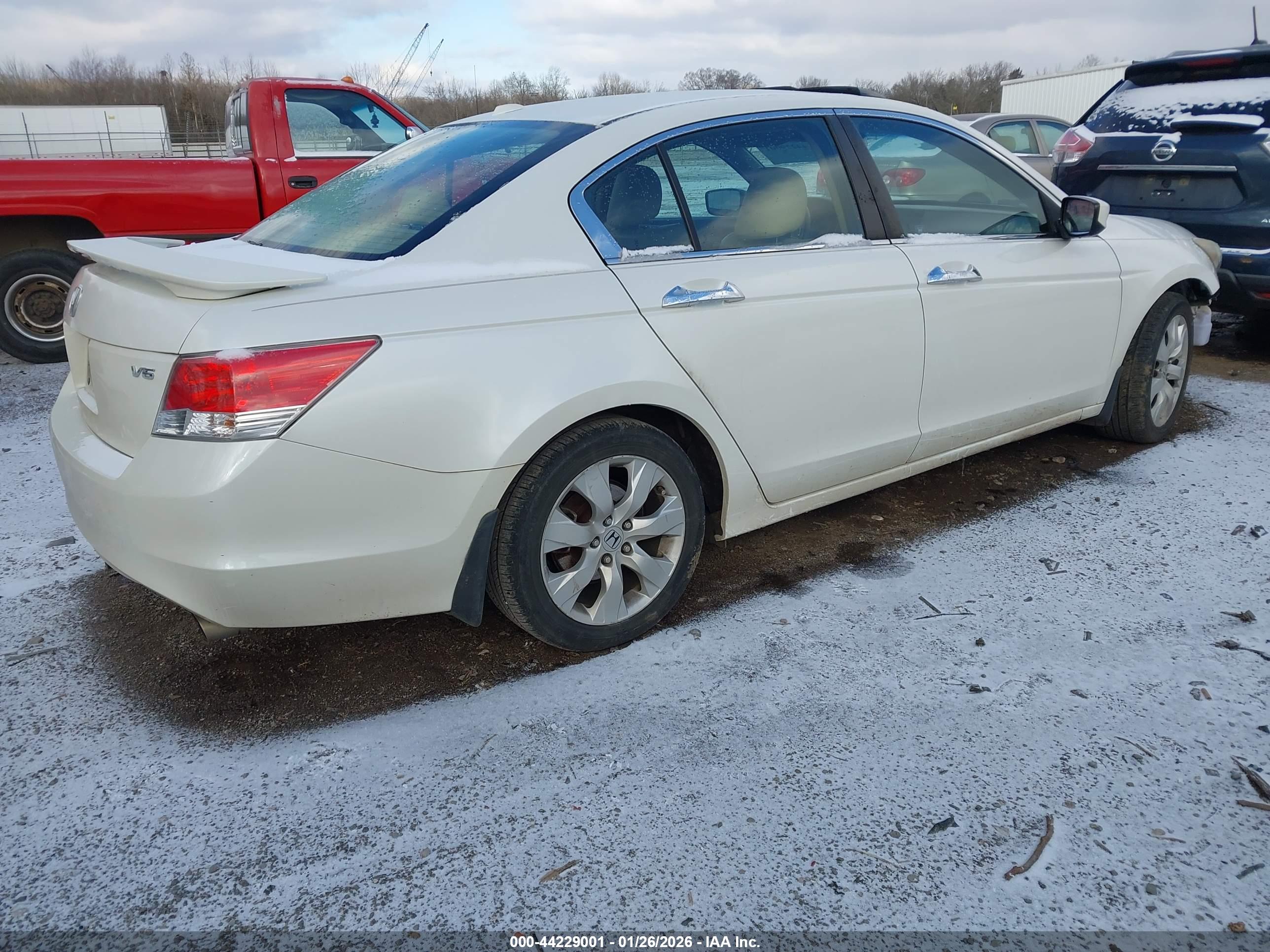 HONDA ACCORD image 4