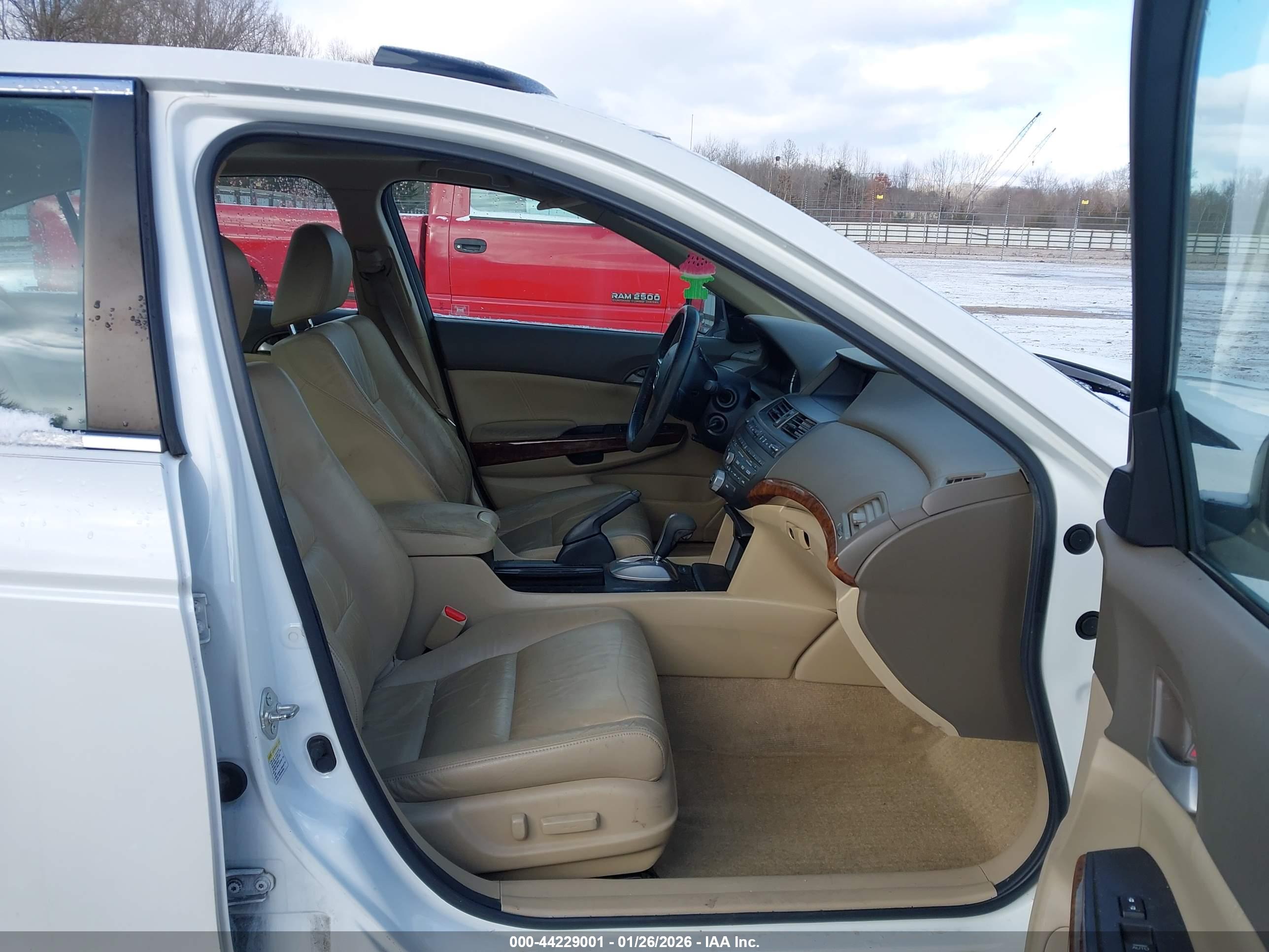 HONDA ACCORD image 5
